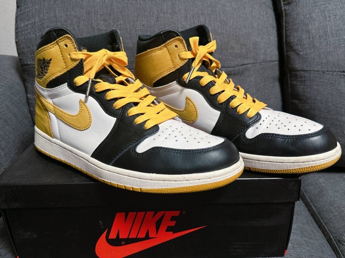 Nike Air Jordan 1 Retro High OG "Black Toe/Yellow Ochre"