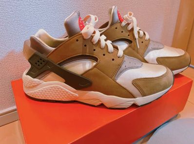 Stussy × Nike Air Huarache "Desert Oak"