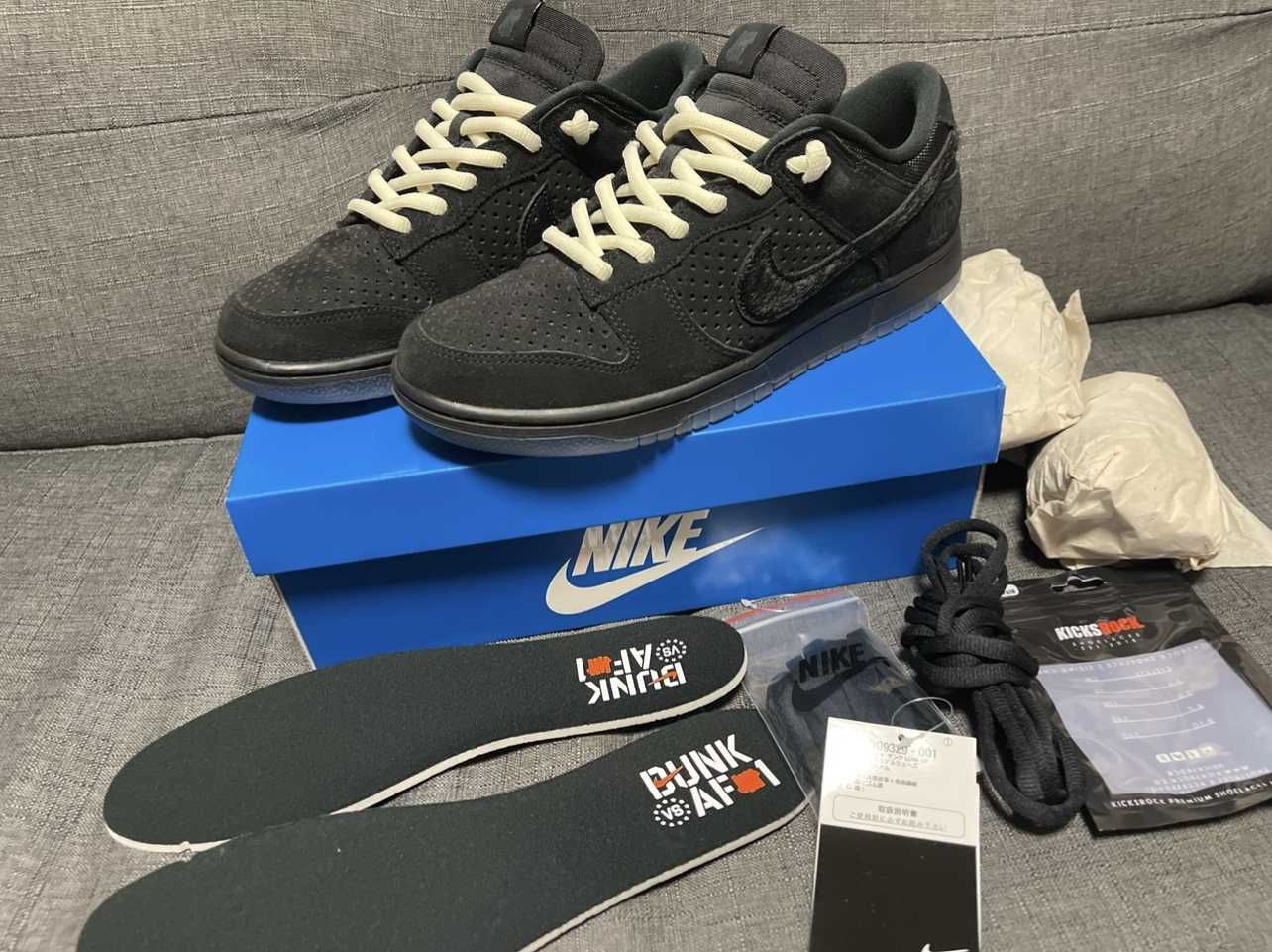 UNDEFEATED × Nike Dunk Low SP "5 ON IT"