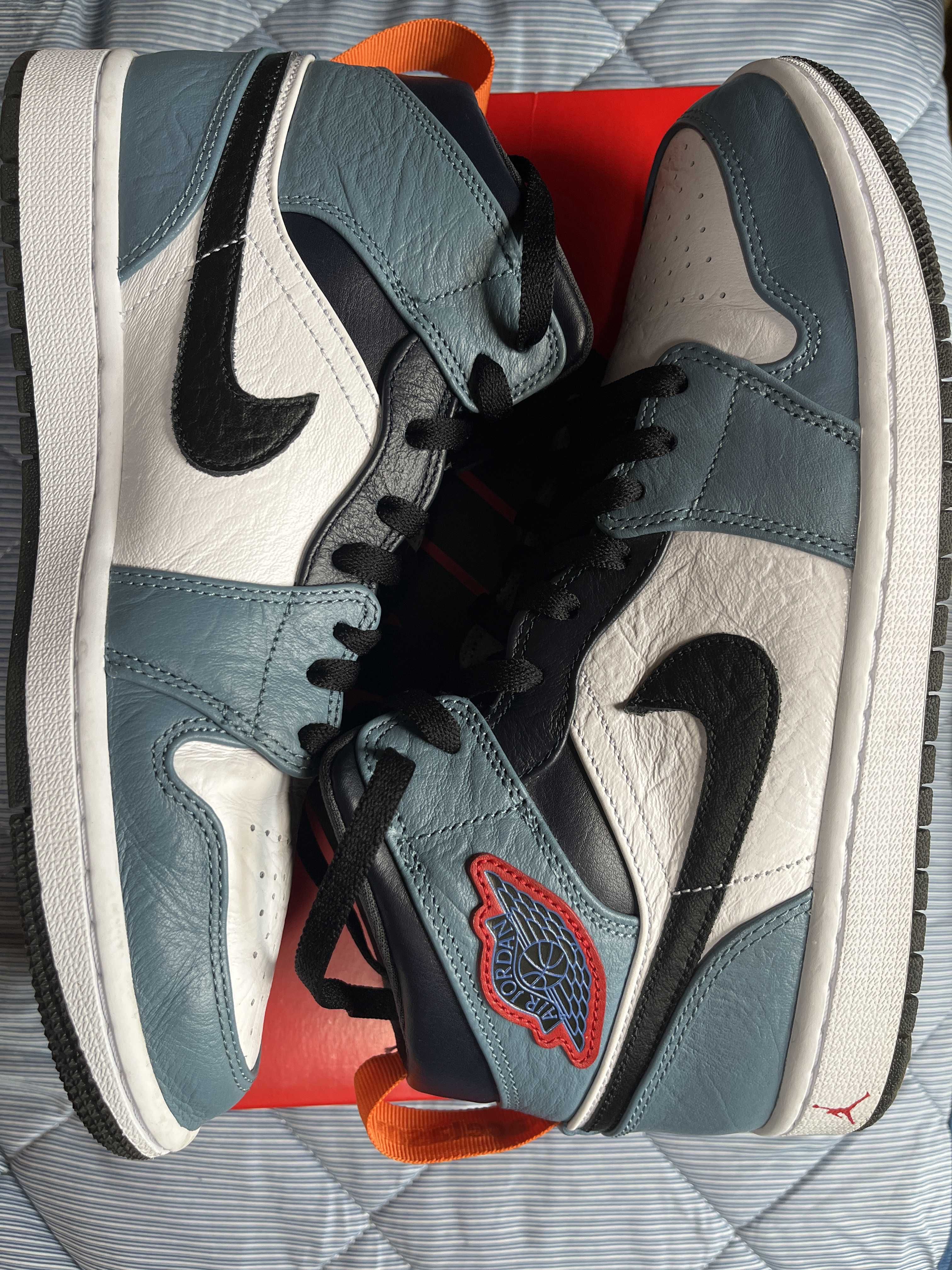 FACETASM × Nike Air Jordan 1 Mid "White/Navy"
