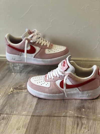 Nike Air Force 1 Low '07 "Valentine's Day"
