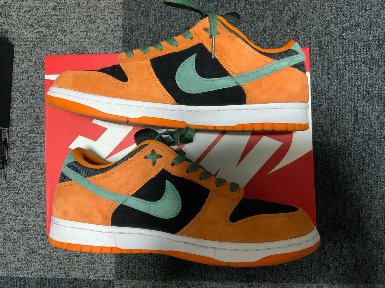 Nike Dunk Low SP "Ceramic/Ugly Duckling Pack"