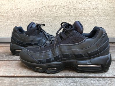 Nike Air Max 95 Essential "Black/Dark Grey/Black"