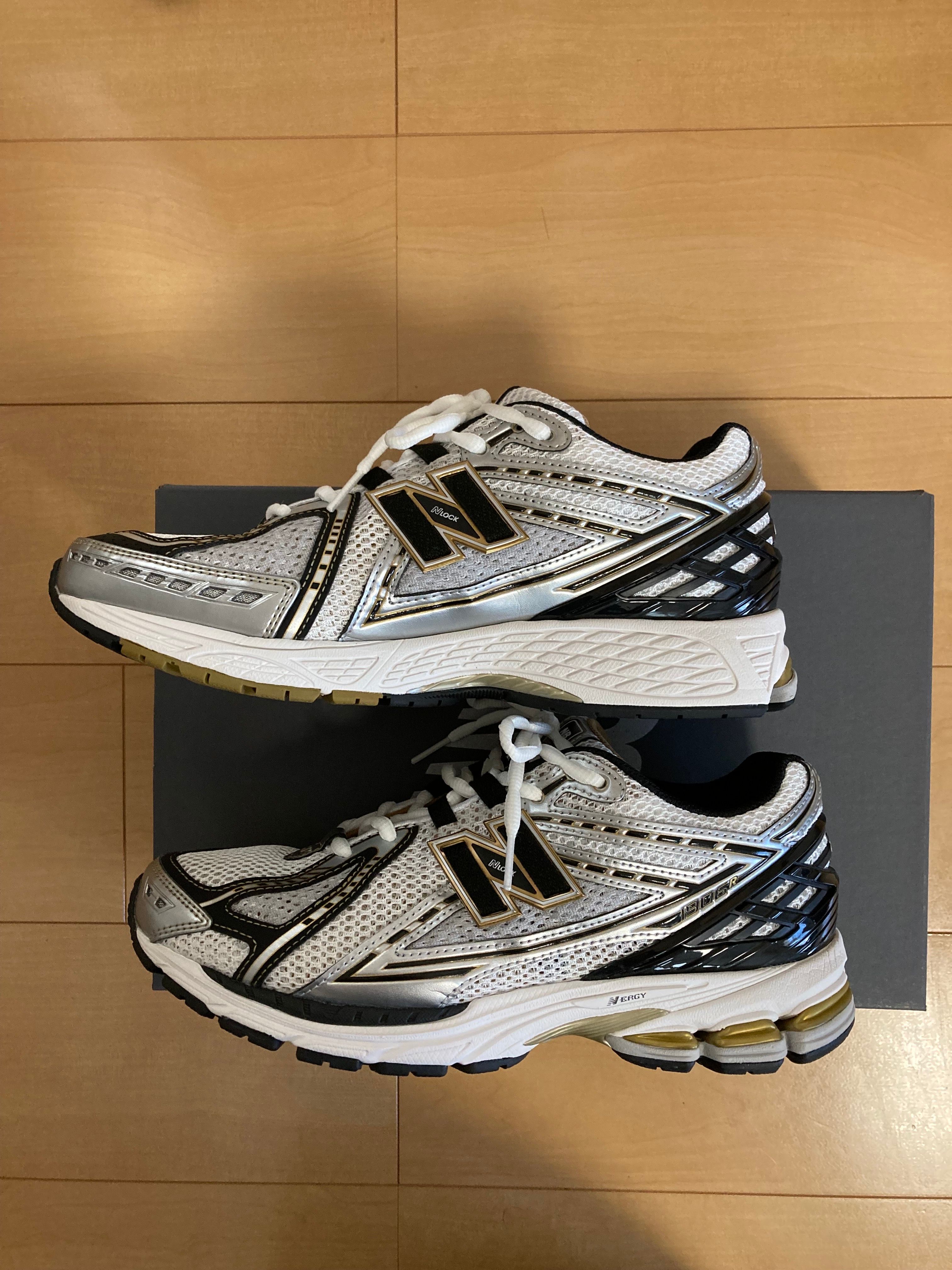 New Balance 1906R "Silver"