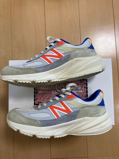 KITH × New Balance 990V6 Madison Square Garden "Sanddrift"