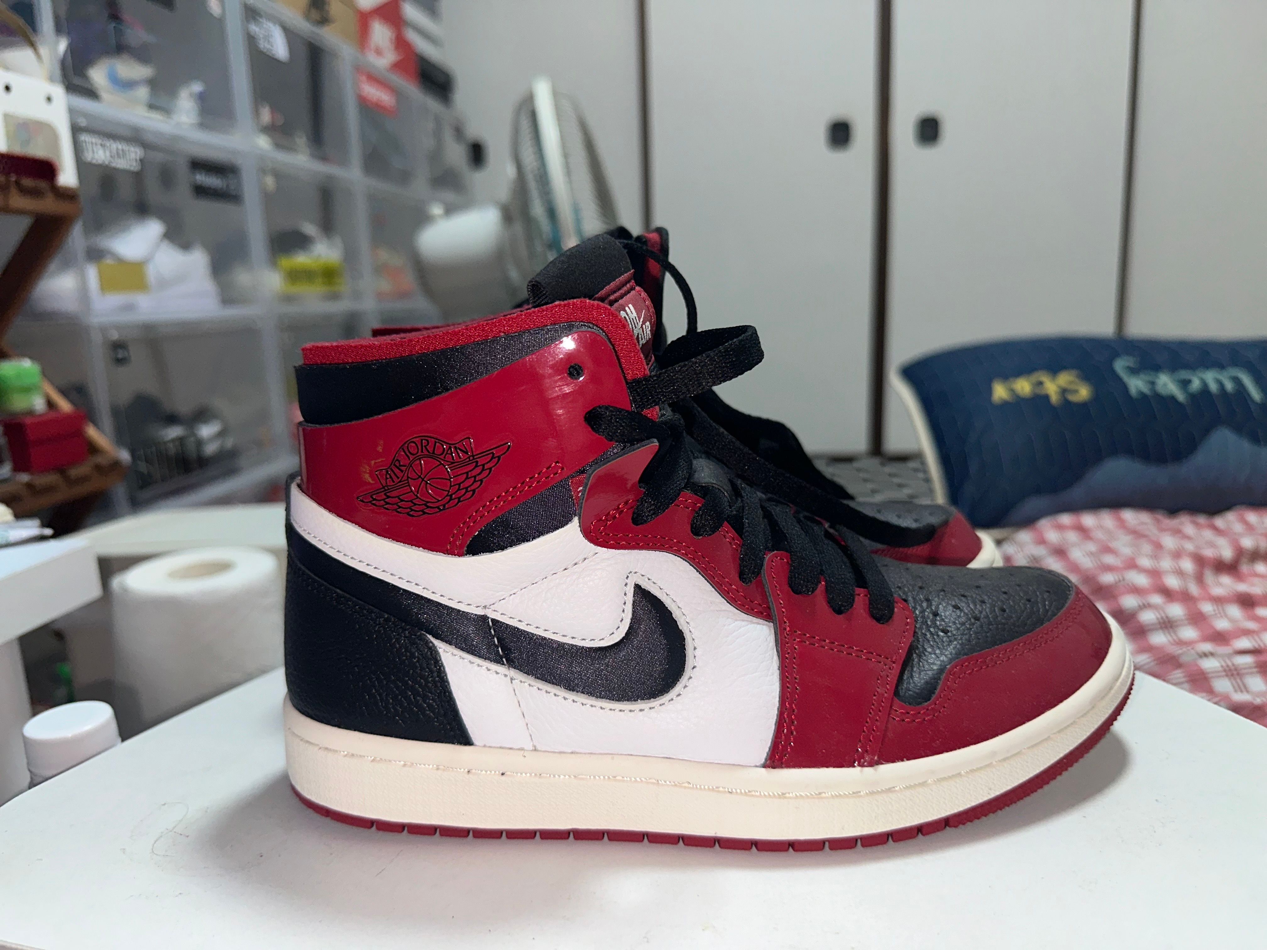 Nike Women's Air Jordan 1 High ZOOM "Chicago"