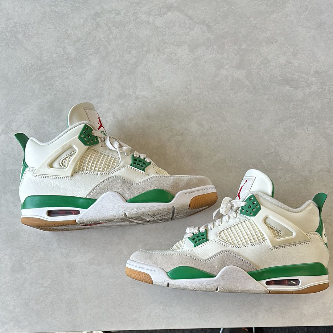 Nike SB × Air Jordan 4 Retro SP "Pine Green"
