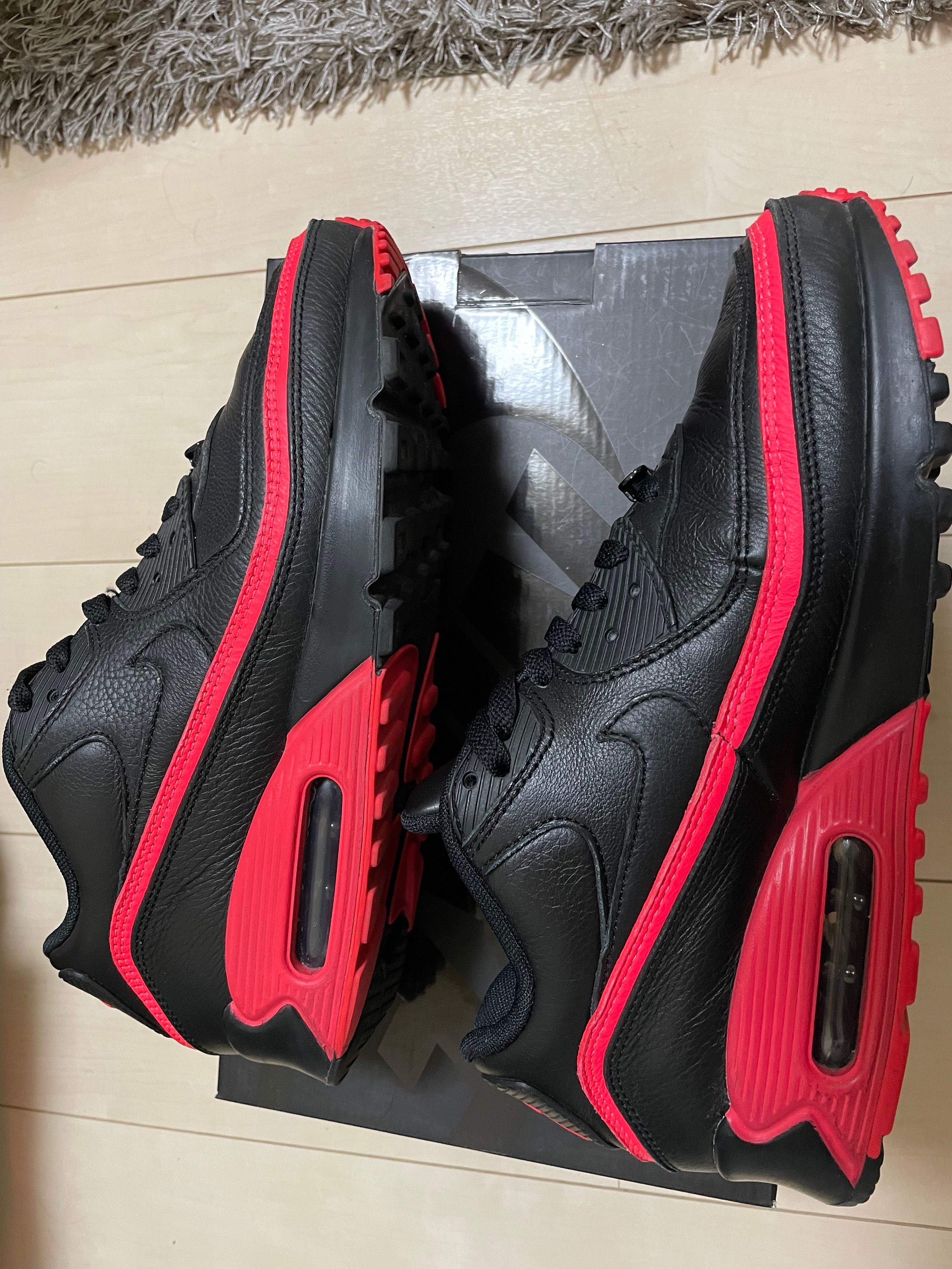 UNDEFEATED × Nike Air Max 90 "Black/Red"