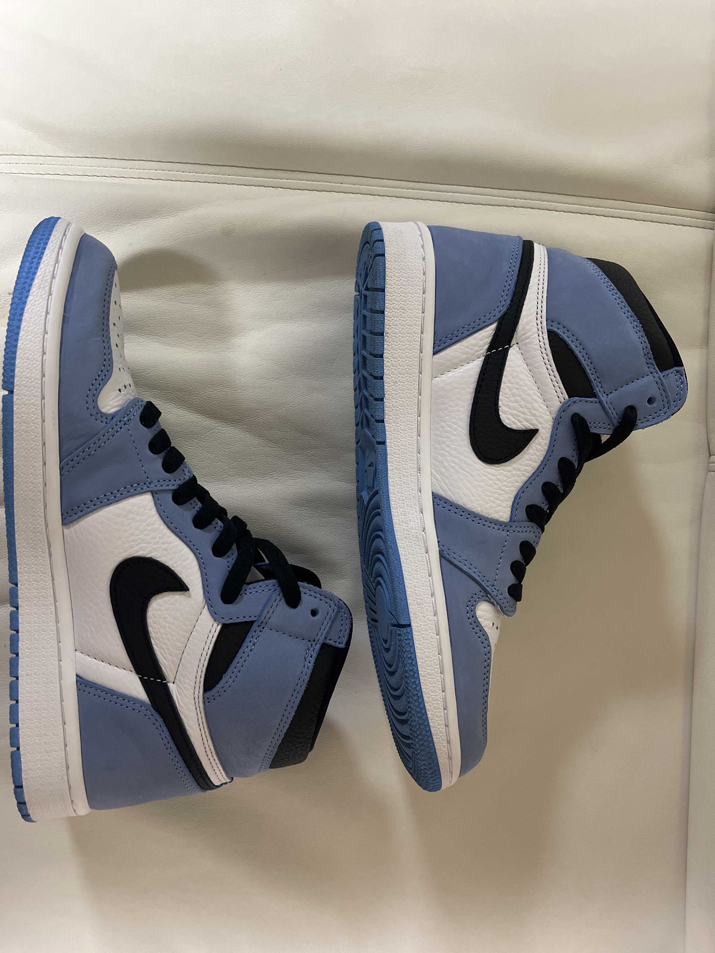 Nike Air Jordan 1 High OG "University Blue"
