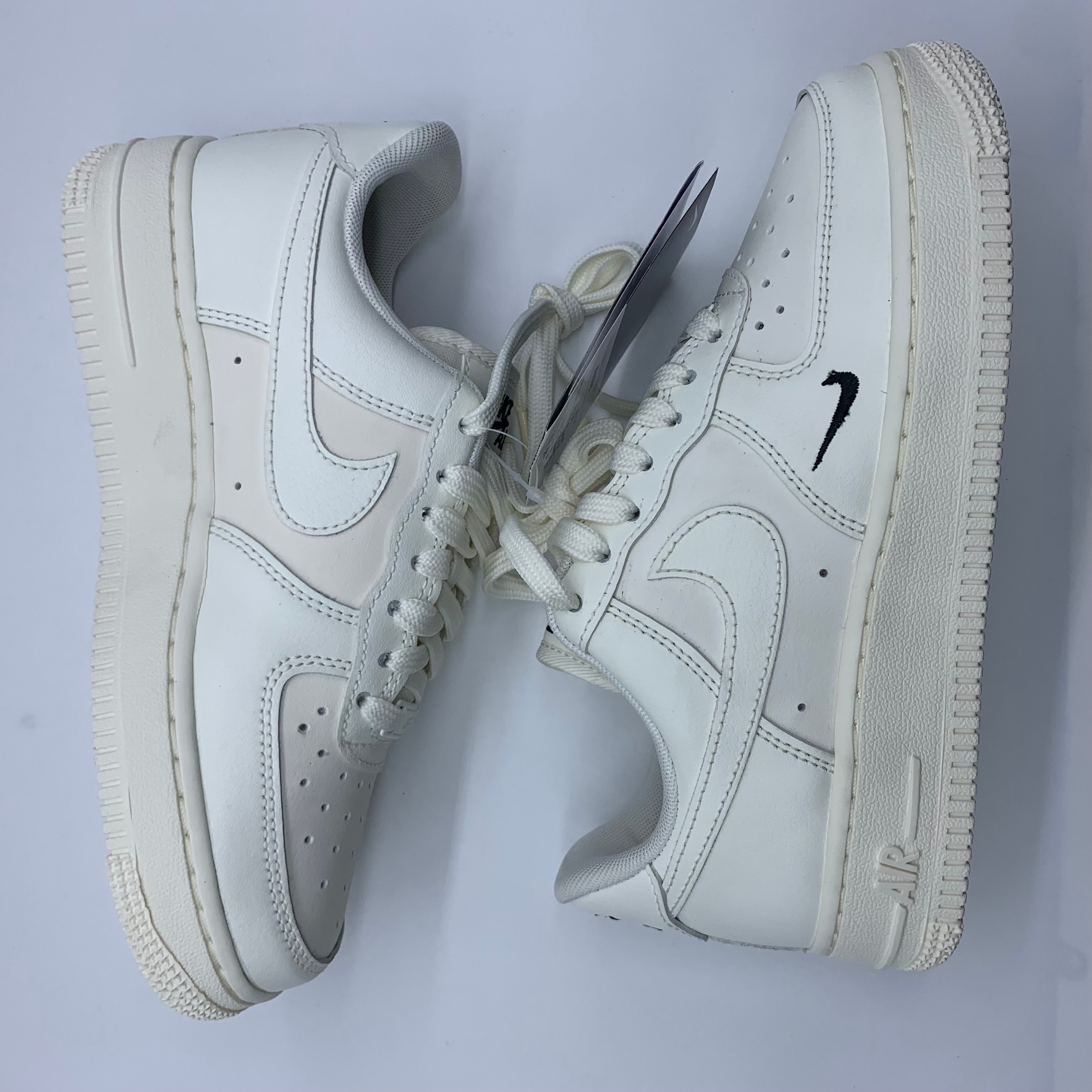 Nike Women's Air Force 1 '07 Essential "Sail/Black/Sail"