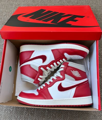 Nike Women's Air Jordan 1 High OG "Newstalgia"