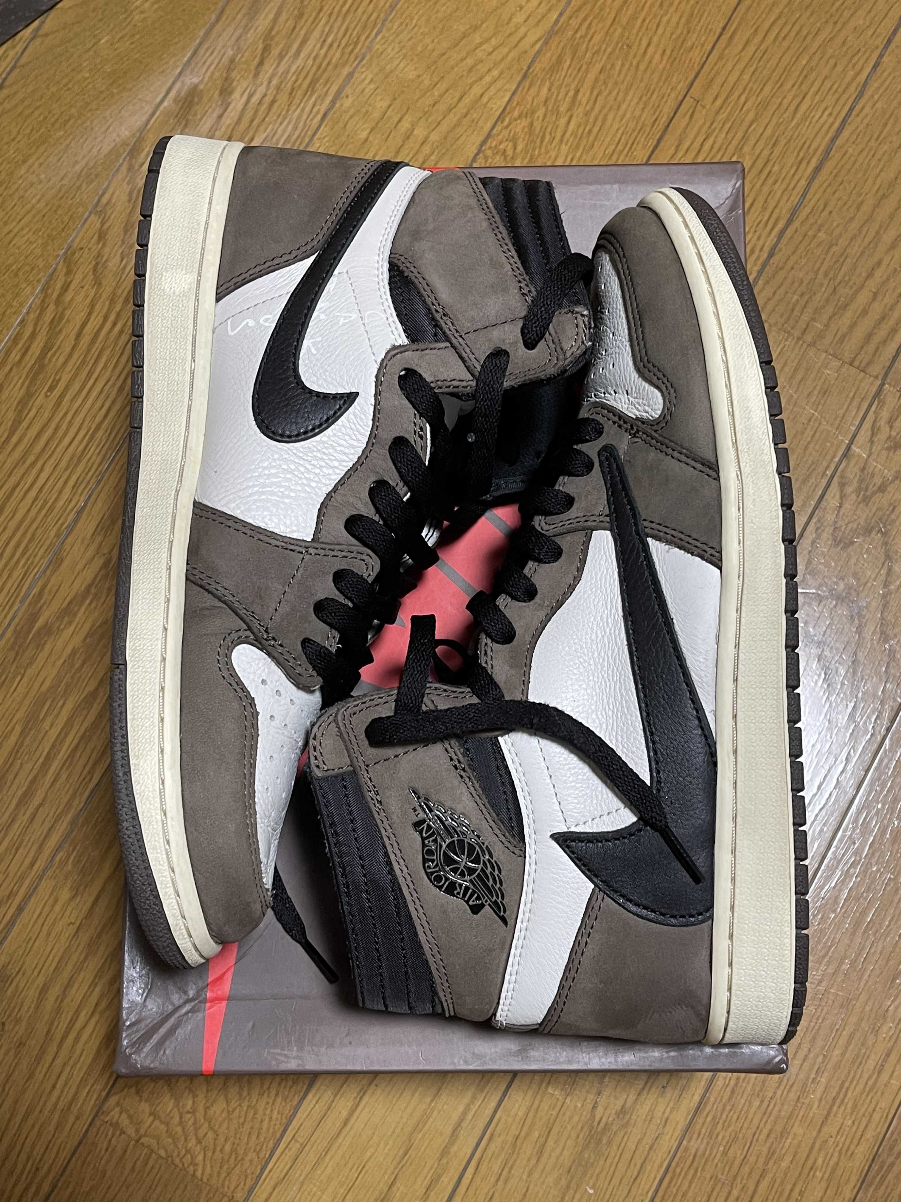 Travis Scott × Nike Air Jordan 1 Retro High OG TS SP "Sail/Dark Mocha"