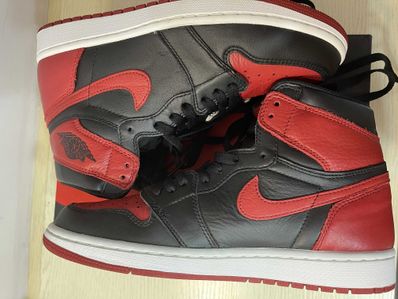 Nike Air Jordan 1 Retro High OG "Bred/Banned" (2016)