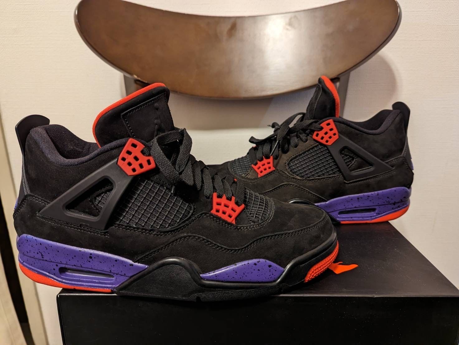 NIKE AIR JORDAN 4 RETRO "RAPTORS"