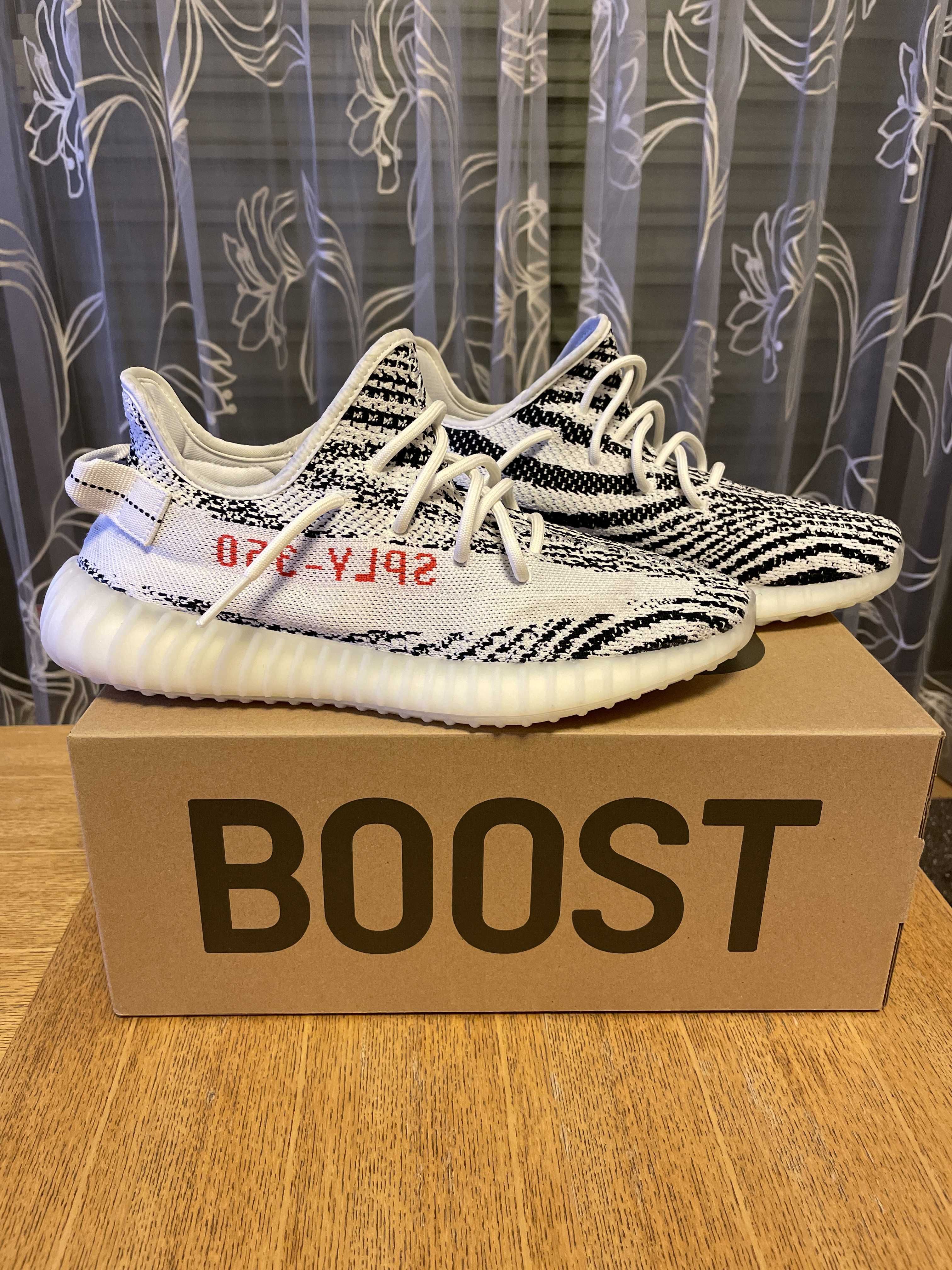 adidas YEEZY Boost 350 V2 "Zebra"