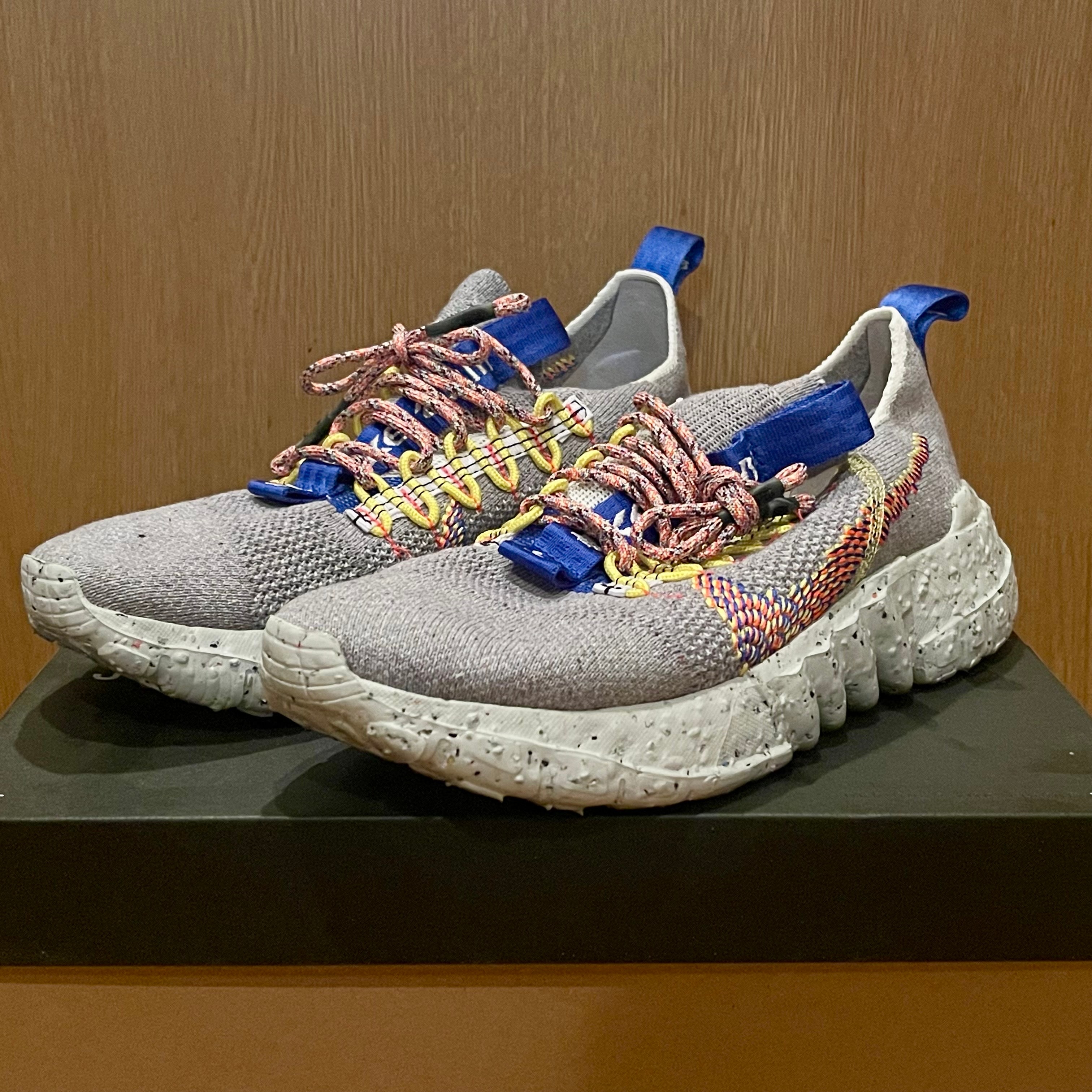 ナイキ スペースヒッピー 01 ディスイズトラッシュ "フォトンダスト"