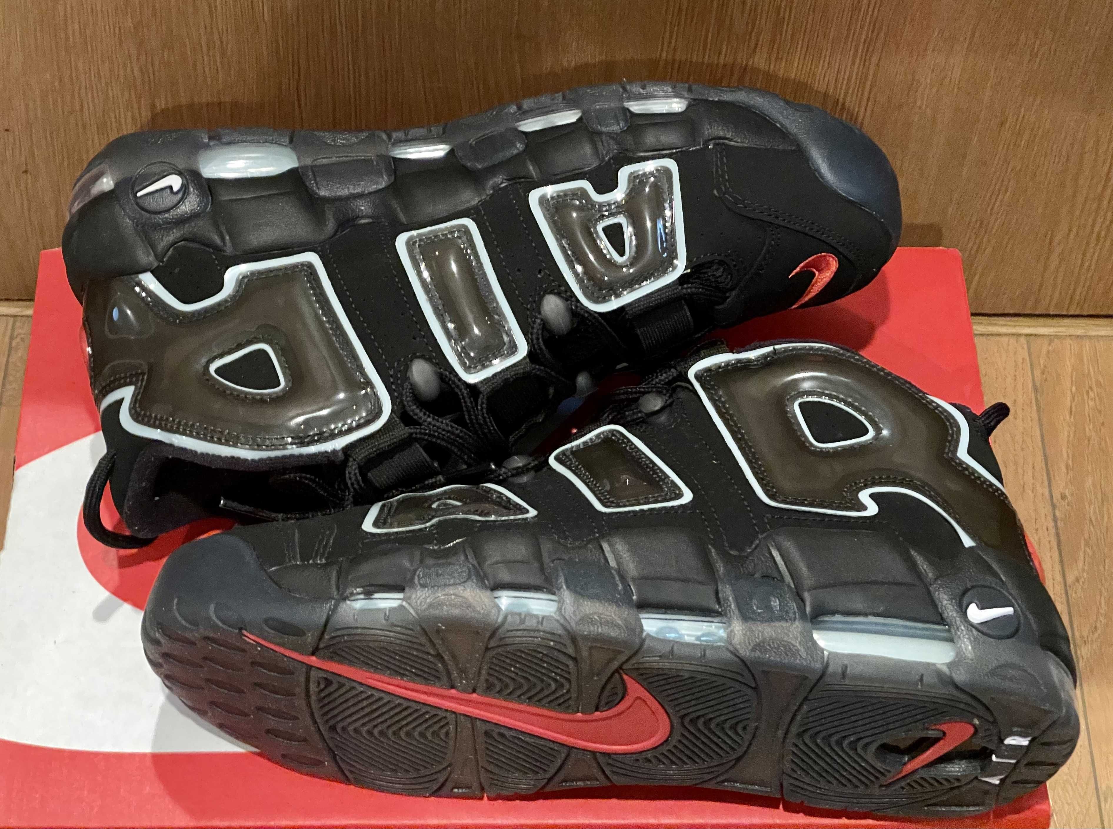 Nike Air More Uptempo "Made You Look"