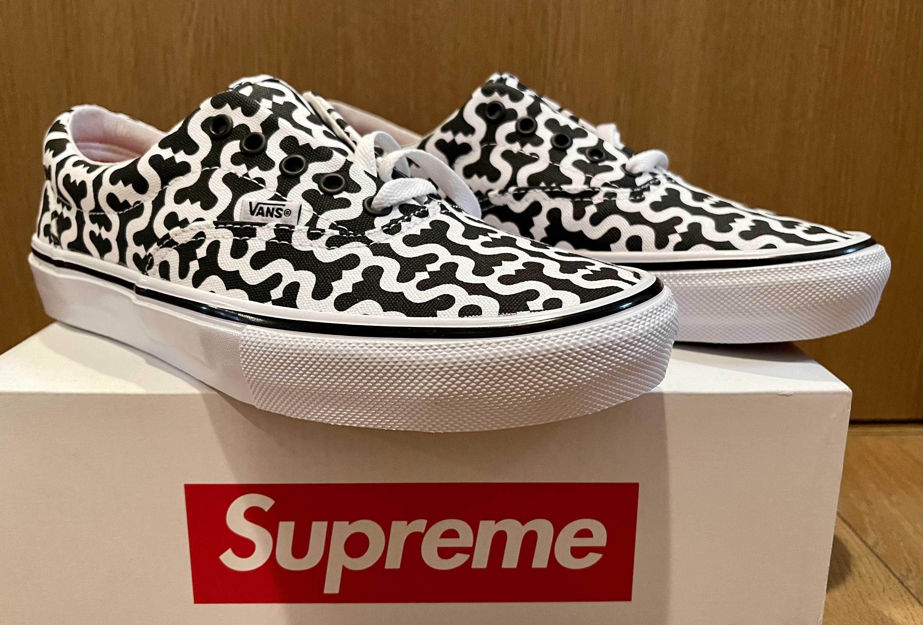 Supreme × Vans Monogram S Logo Skate ERA "Black"