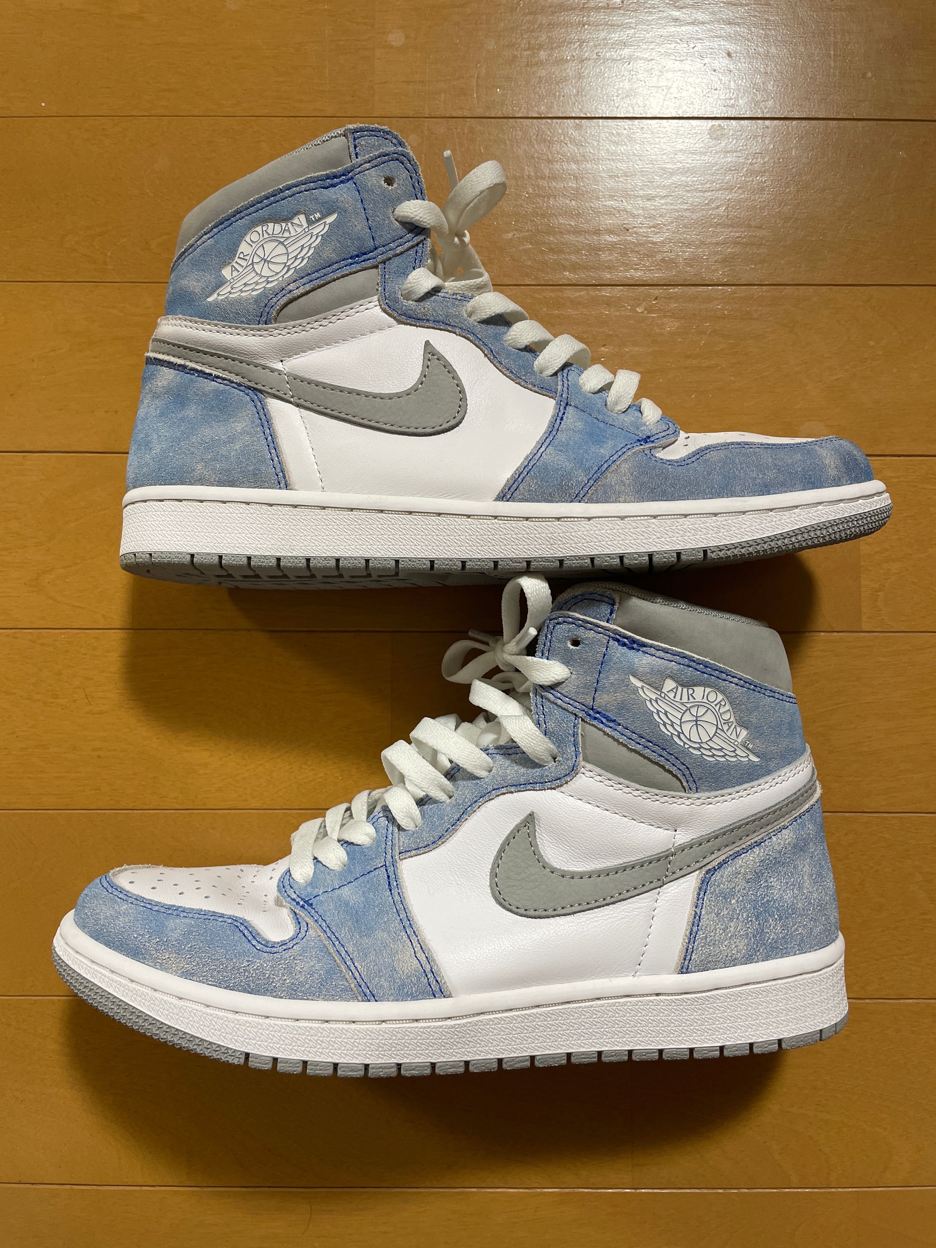 Nike Air Jordan 1 High OG "Hyper Royal"