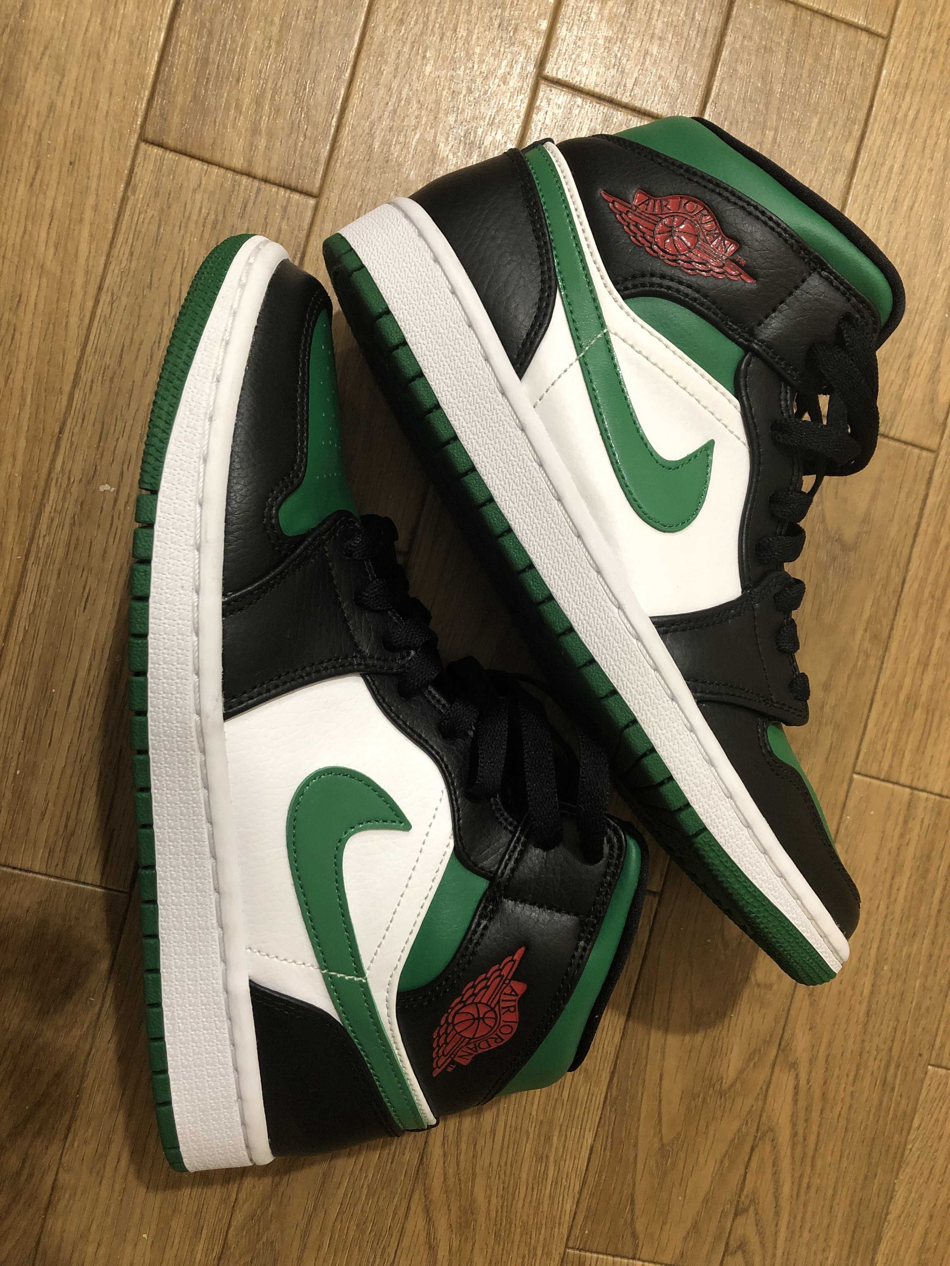 NIKE AIR JORDAN 1 MID "PINE GREEN"