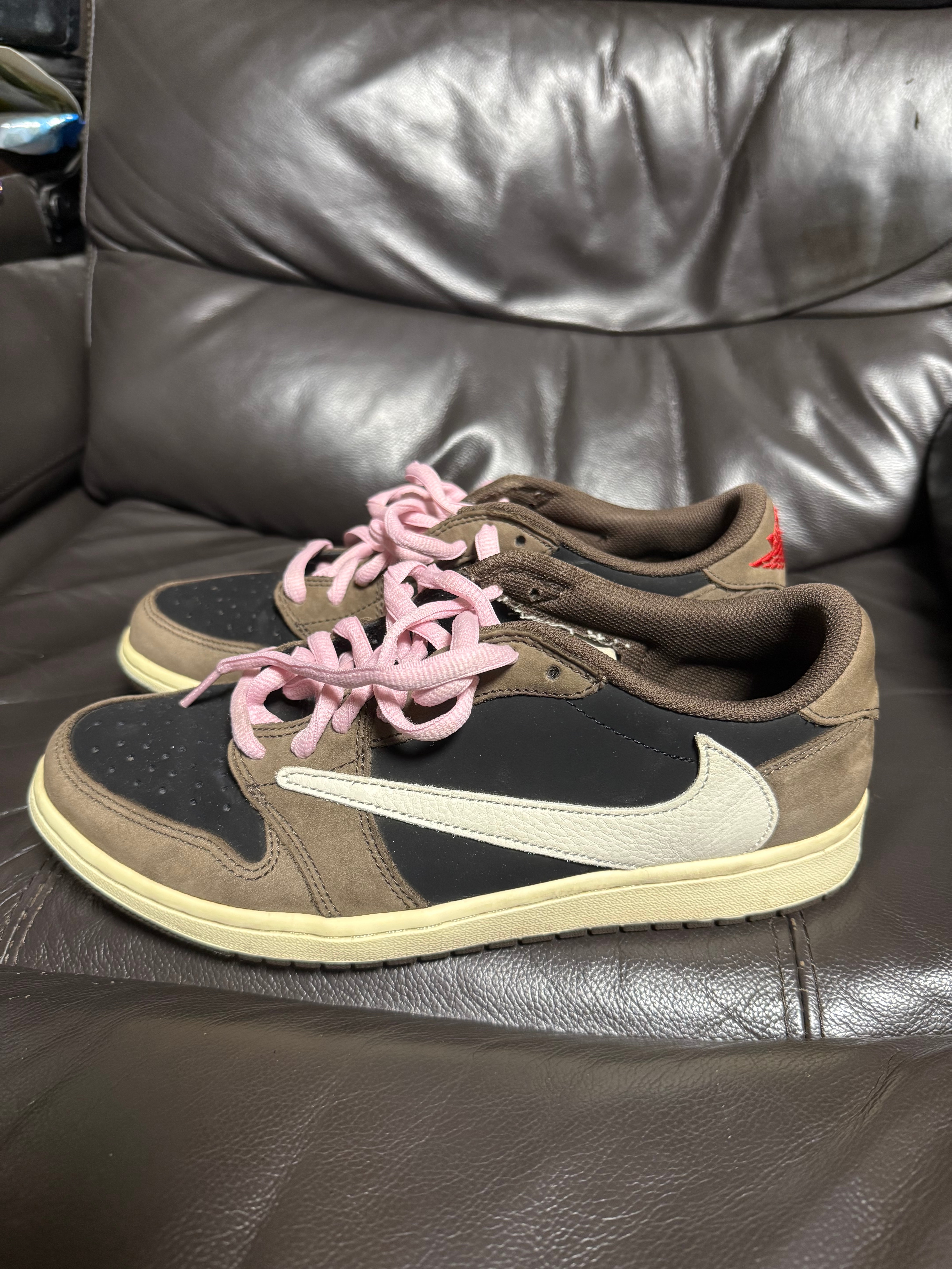 Travis Scott × Nike Air Jordan 1 Low OG SP-T  "Black/Dark Mocha"