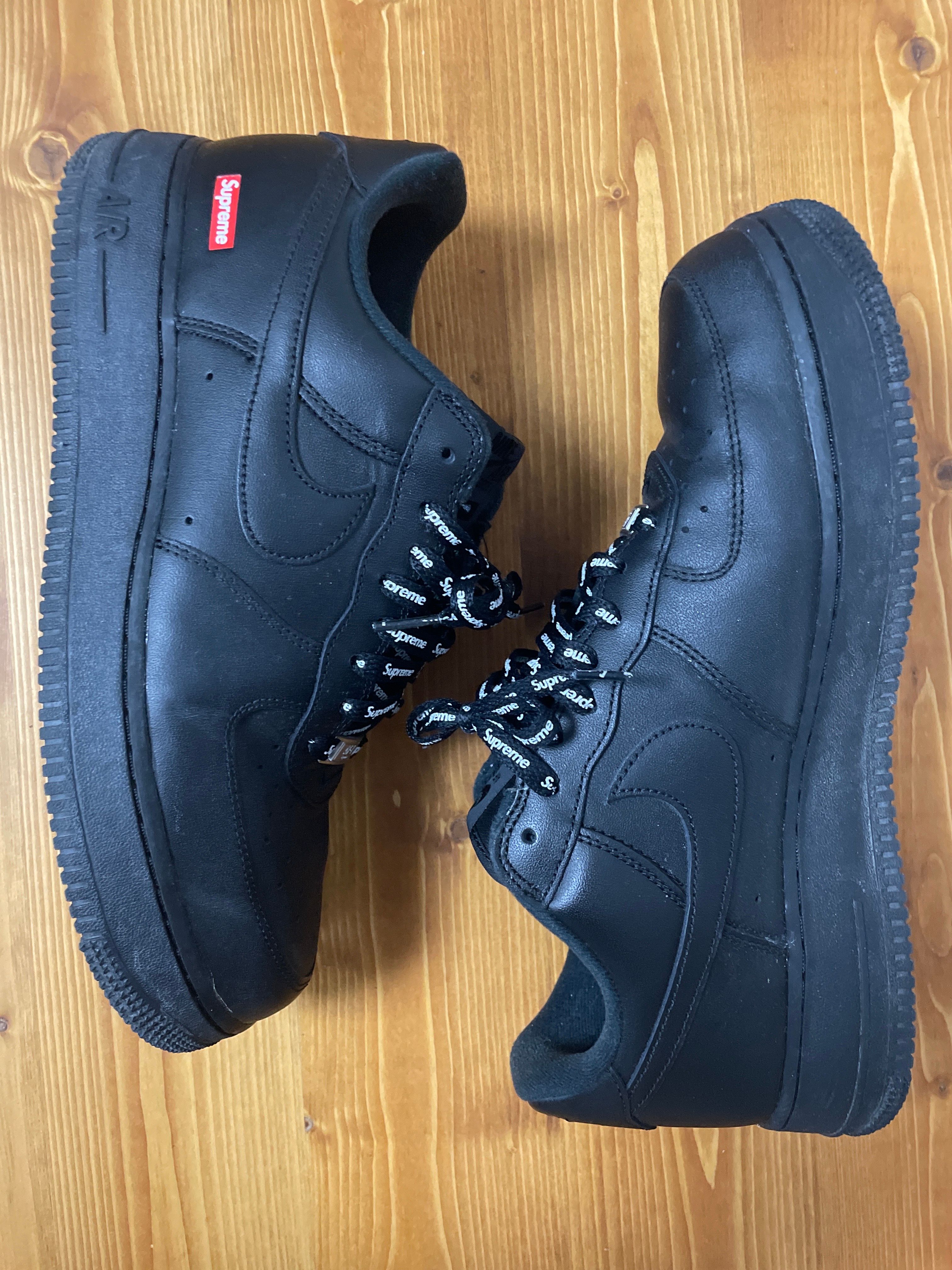 Supreme × Nike Air Force 1 Low "Black"