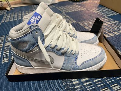 Nike GS Air Jordan 1 High OG "Hyper Royal"