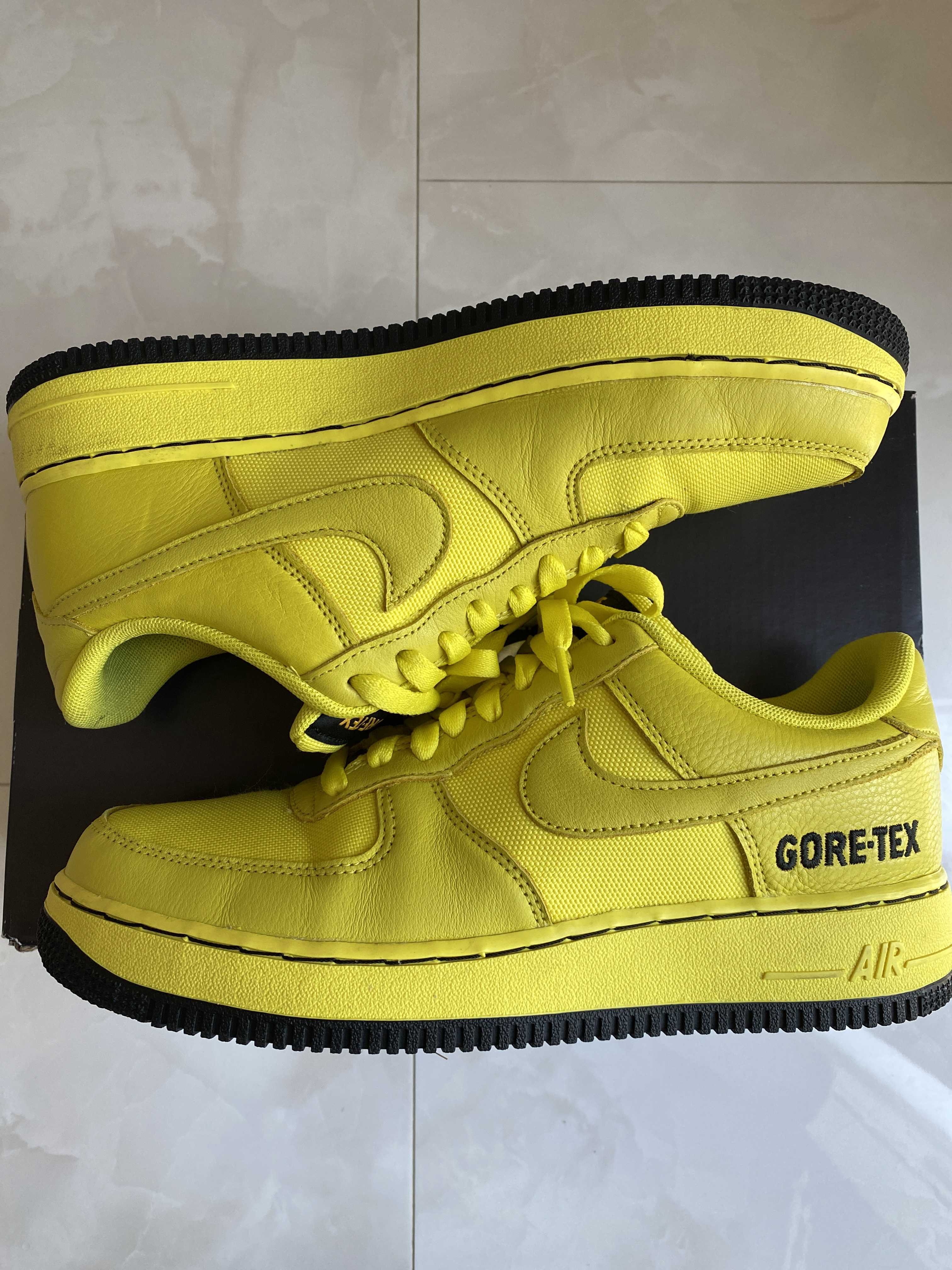 Nike Air Force 1 Low Gore-Tex "Dynamic Yellow"