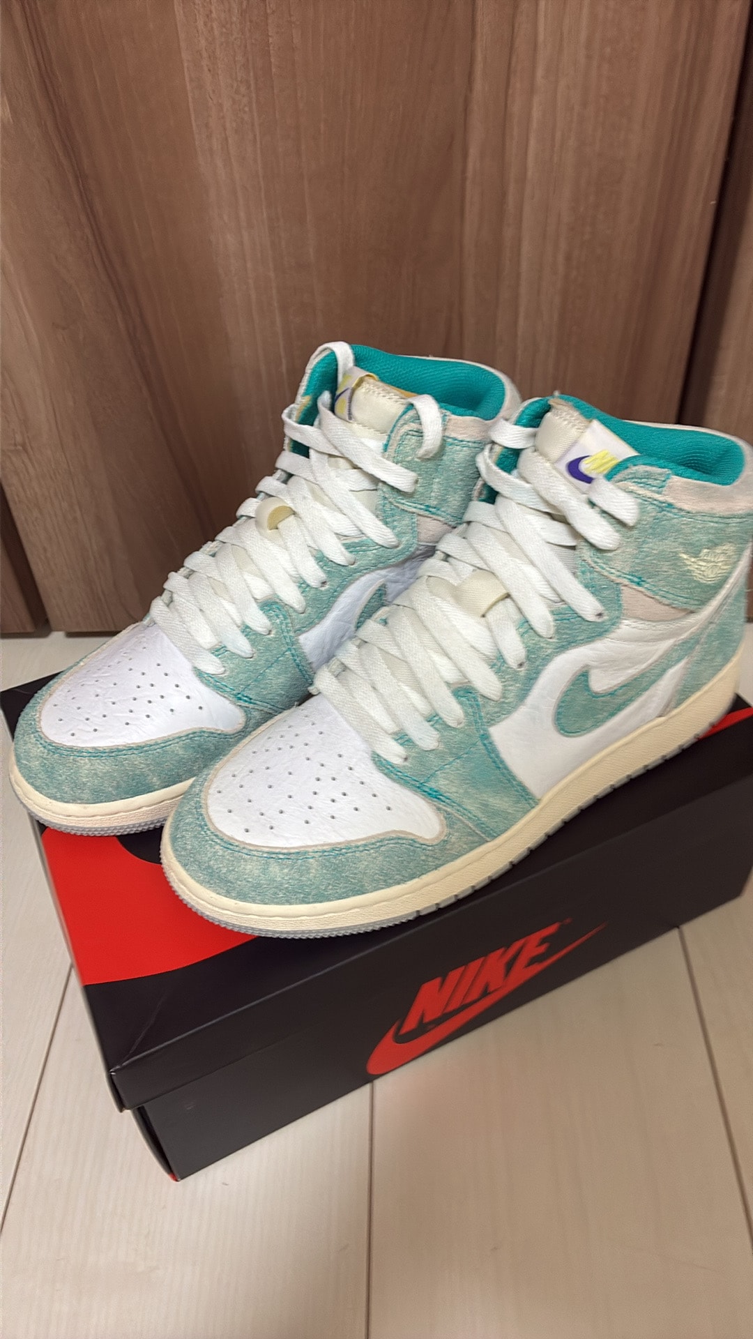 Nike GS Air Jordan 1 Retro High "Turbo Green"