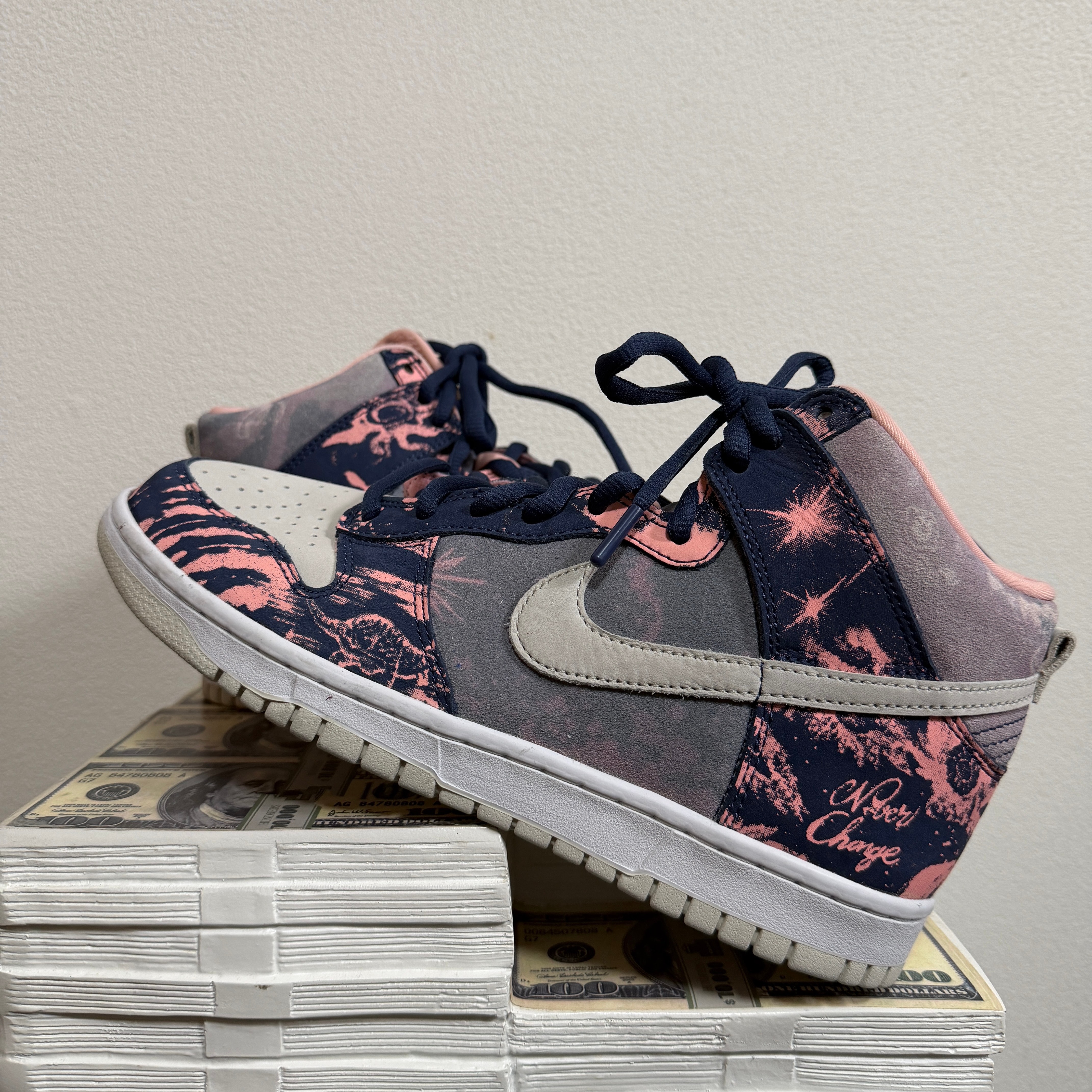 ソウルグッズ × ナイキ ダンク ハイ "ネバー チェンジ"