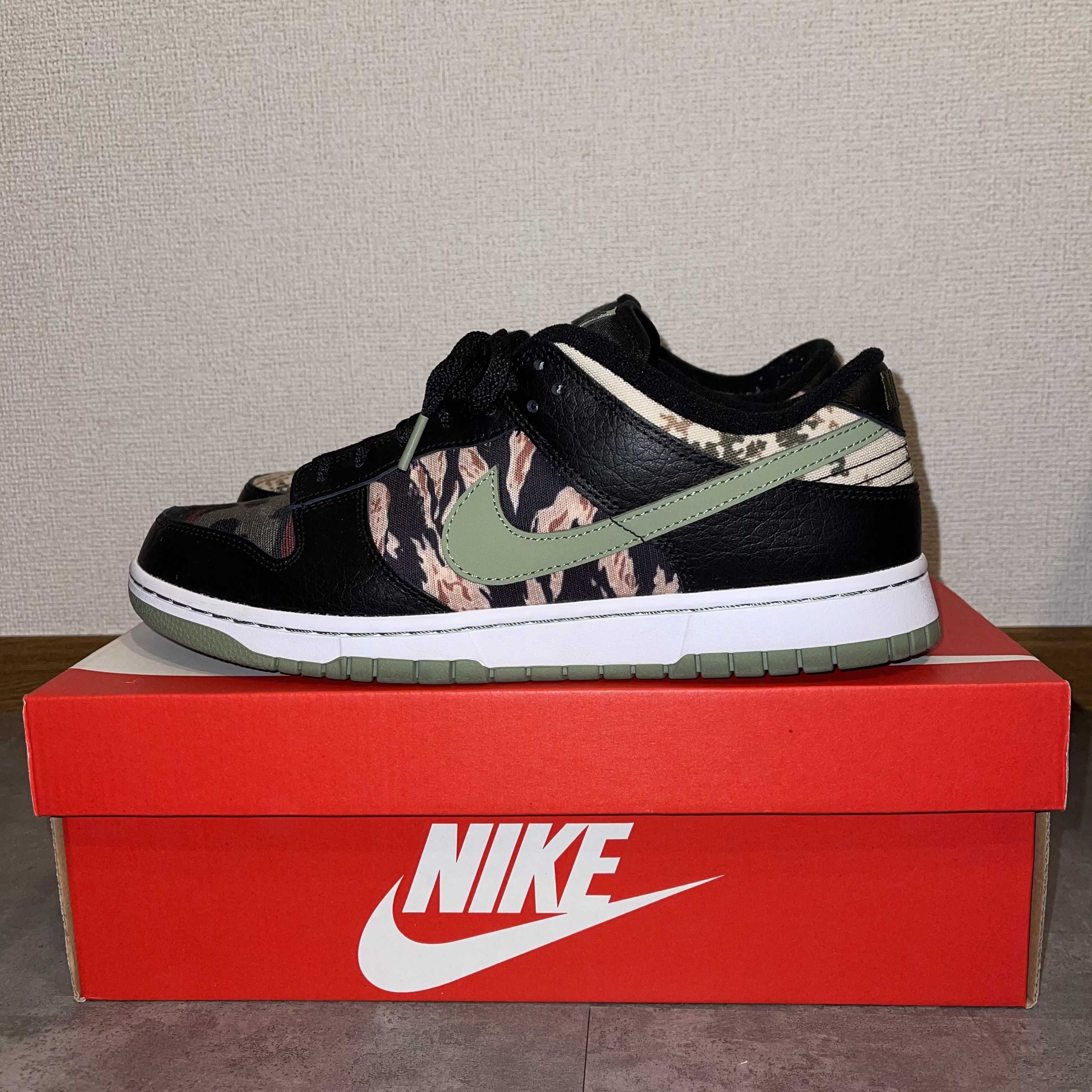 NIKE DUNK LOW SE "BLACK MULTI CAMO"