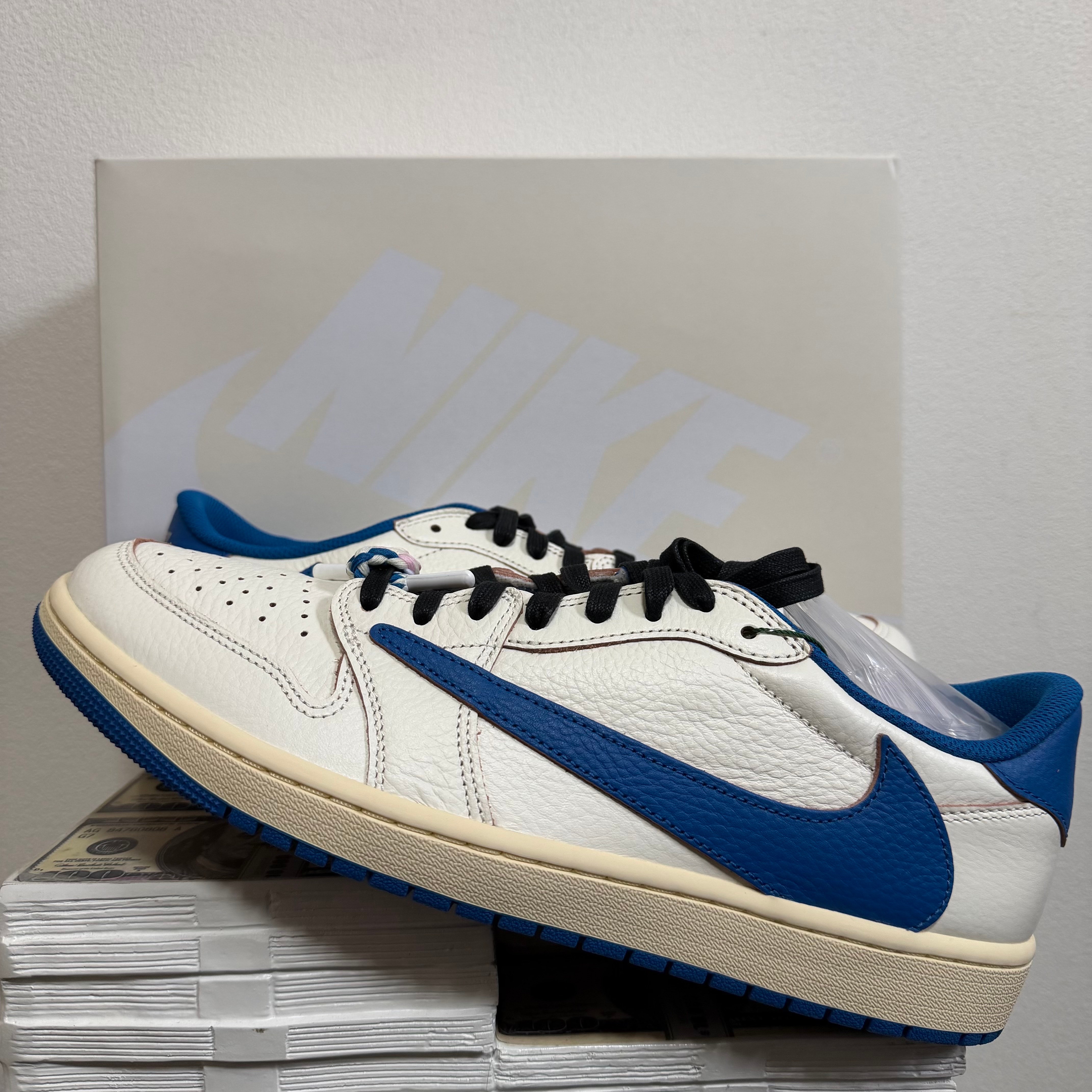 Travis Scott × fragment design × Nike Air Jordan 1 Low OG "Sail/Military Blue"
