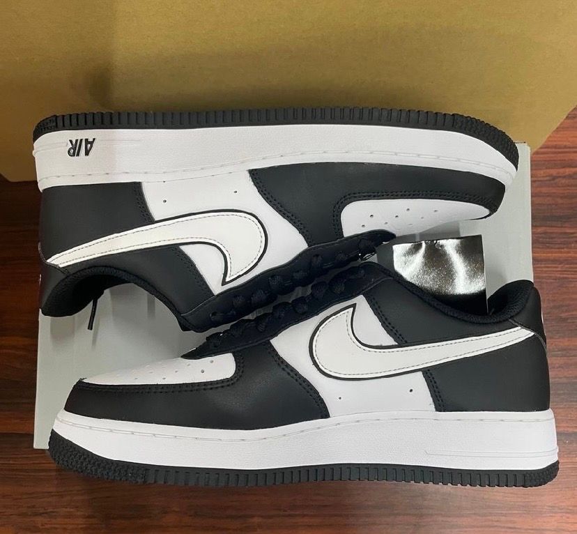 Nike Air Force 1 Low '07 "Black/Black/White"