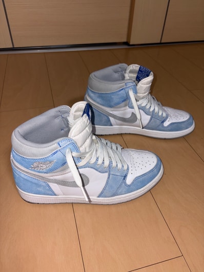 Nike Air Jordan 1 High OG "Hyper Royal"