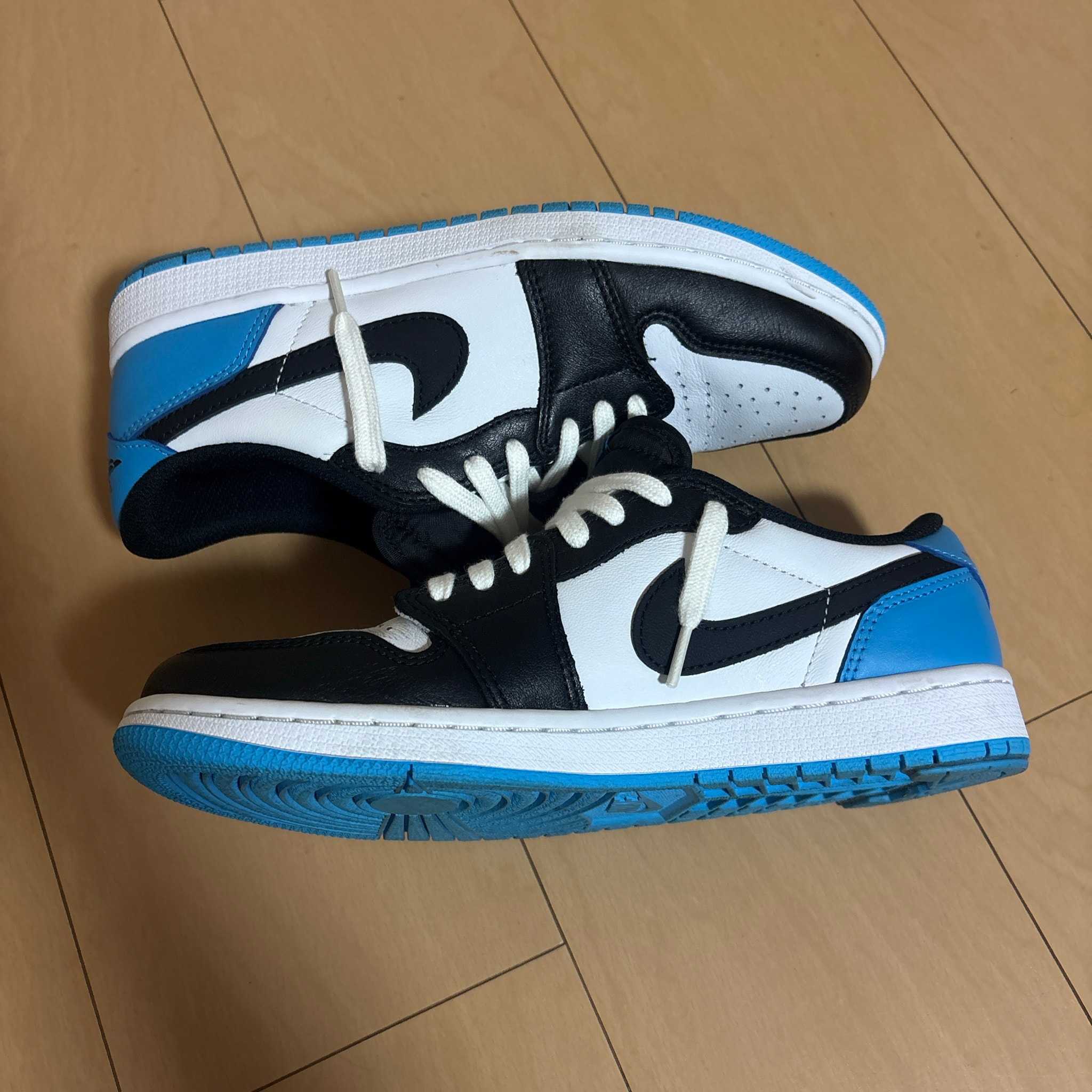 Nike Air Jordan 1 Low OG "Black and Dark Powder Blue/UNC"