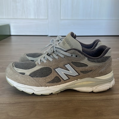 Levi's × New Balance 990V3 "Grey"