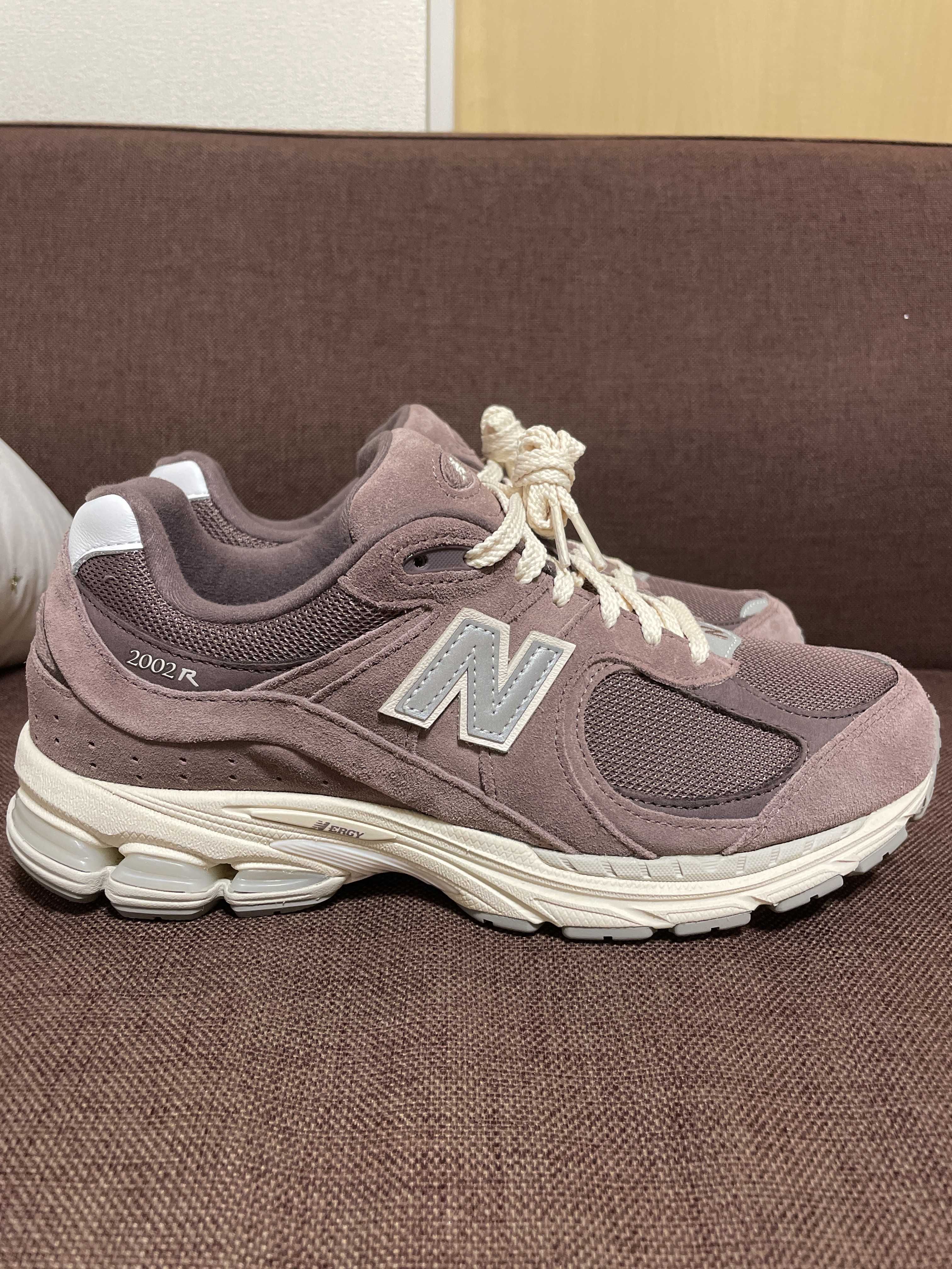 New Balance 2002R "Black Fig"