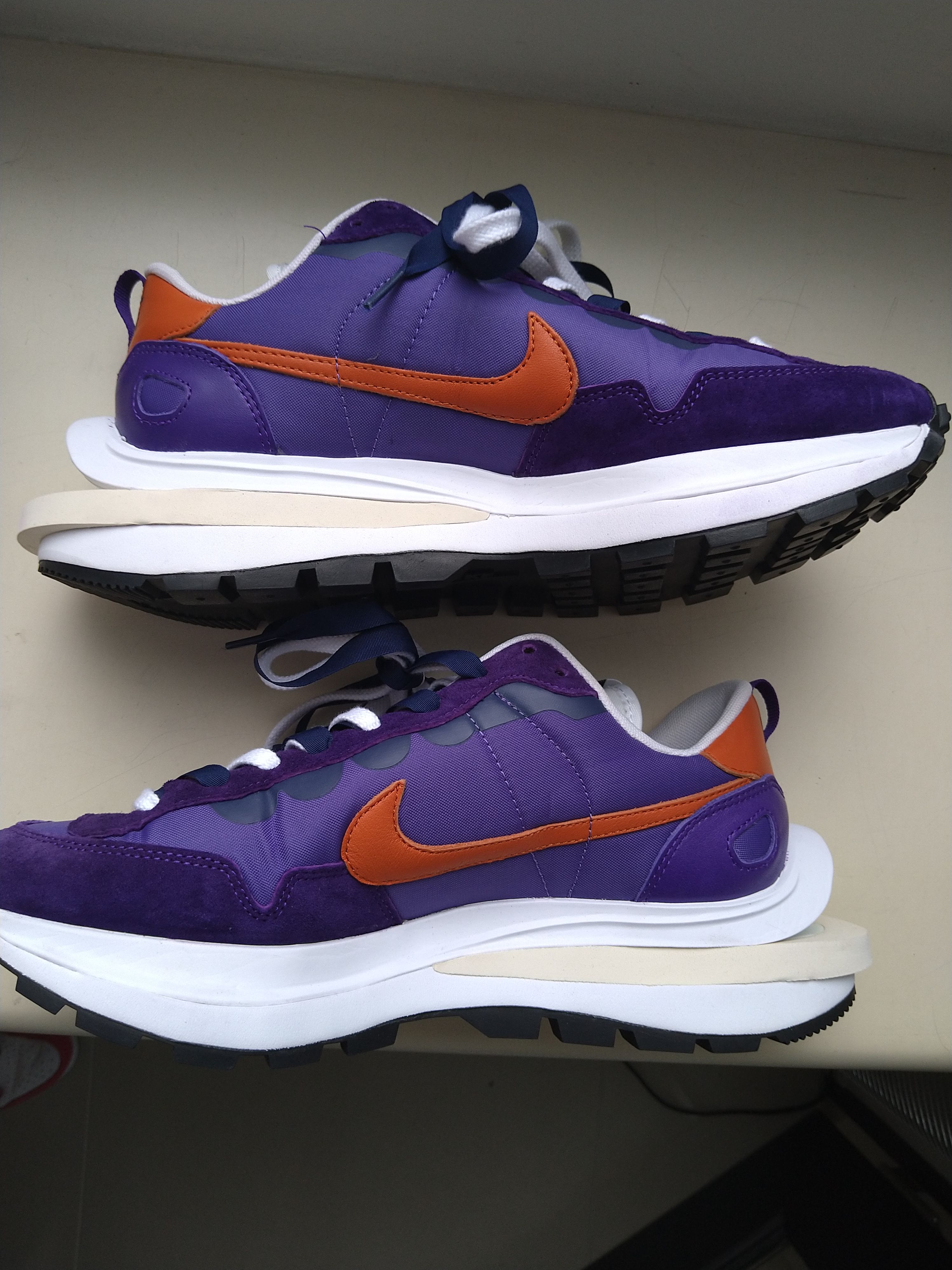 SACAI × NIKE VAPOR WAFFLE "DARK IRIS"