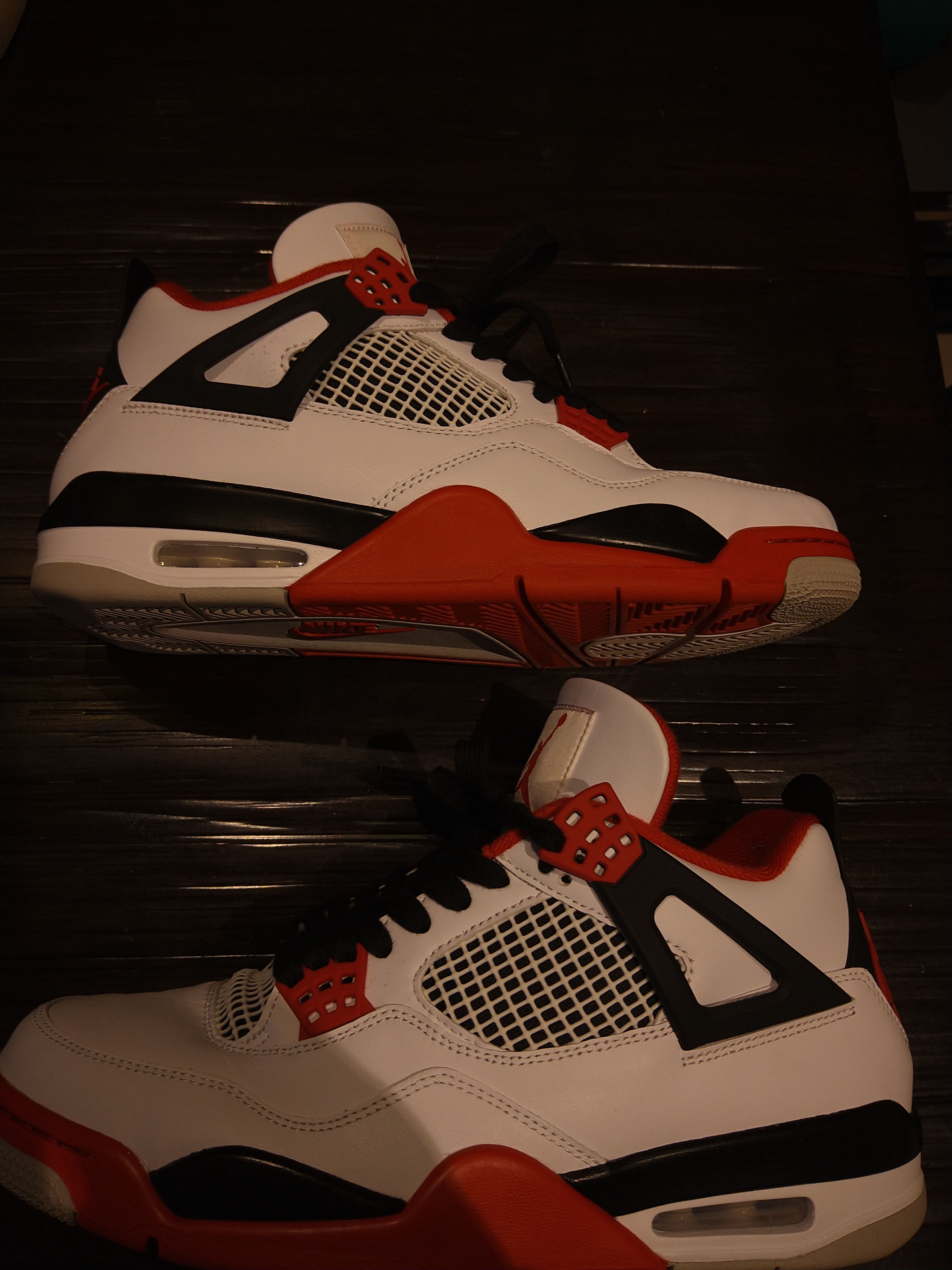 Nike Air Jordan 4 Retro OG "Fire Red" (2020)