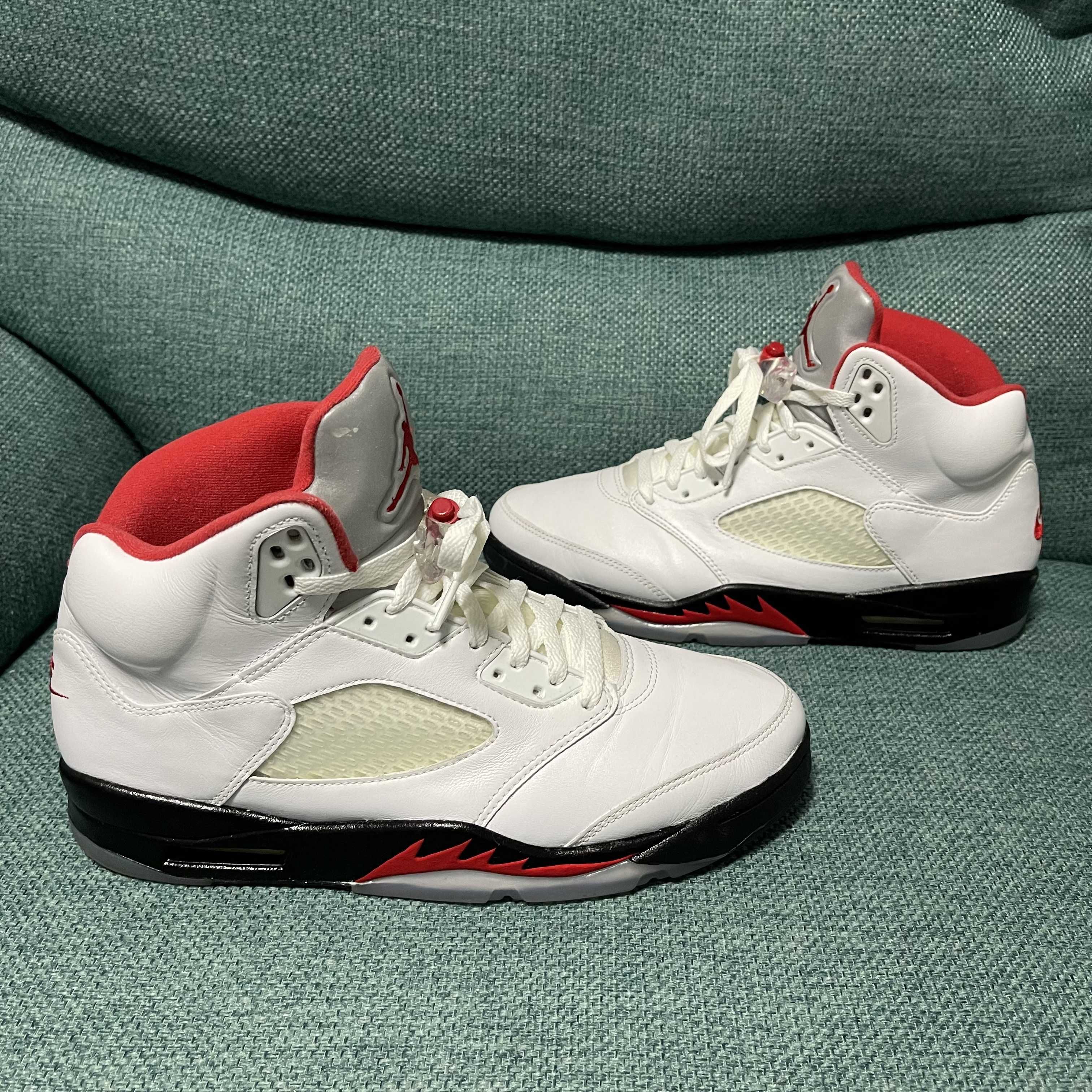 Nike Air Jordan 5 Retro "Fire Red" (2020)