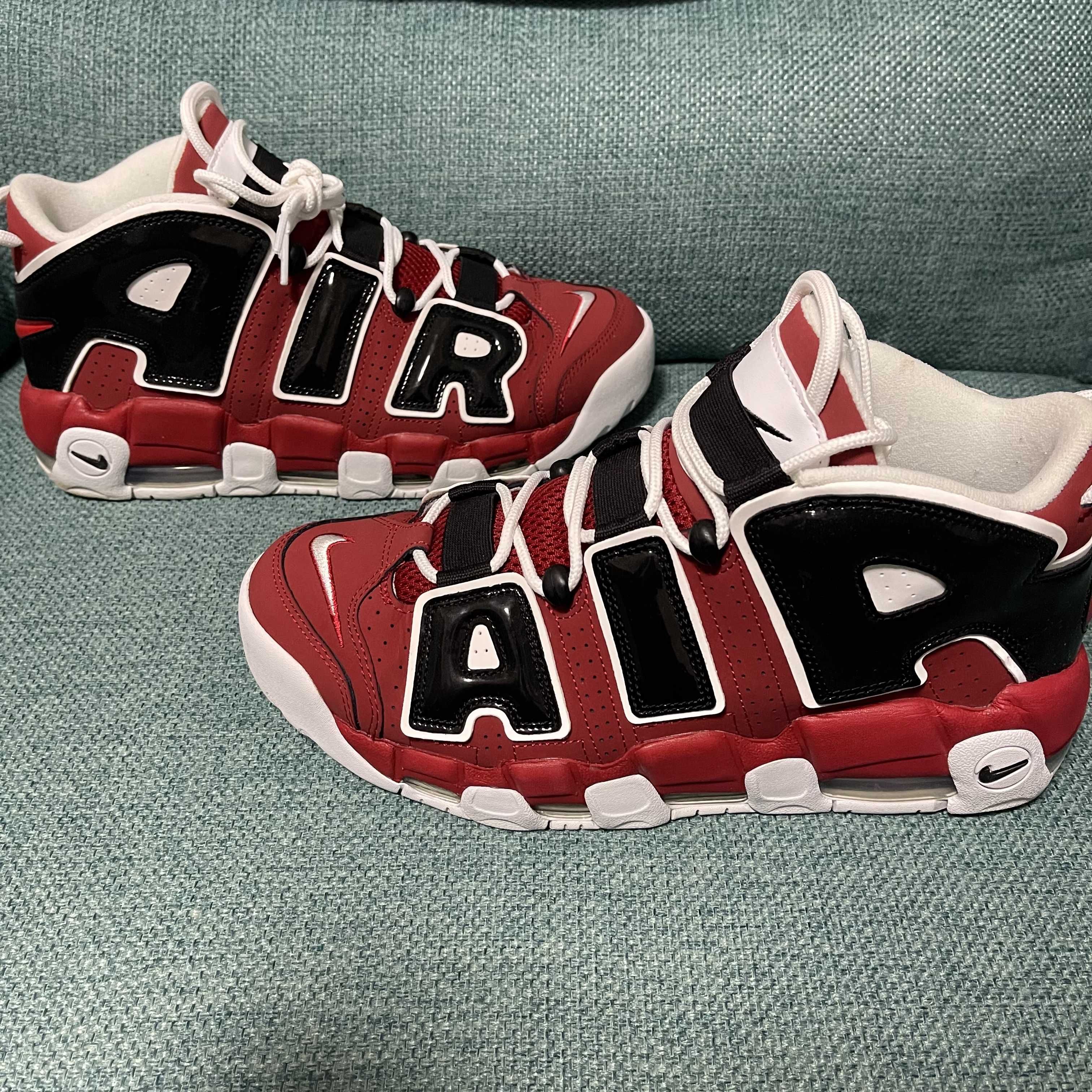 Nike Air More Uptempo ’96 "Black and Varsity Red" (2021)