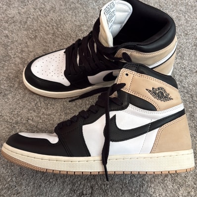 Nike Women's Air Jordan 1 Retro High OG "Latte"