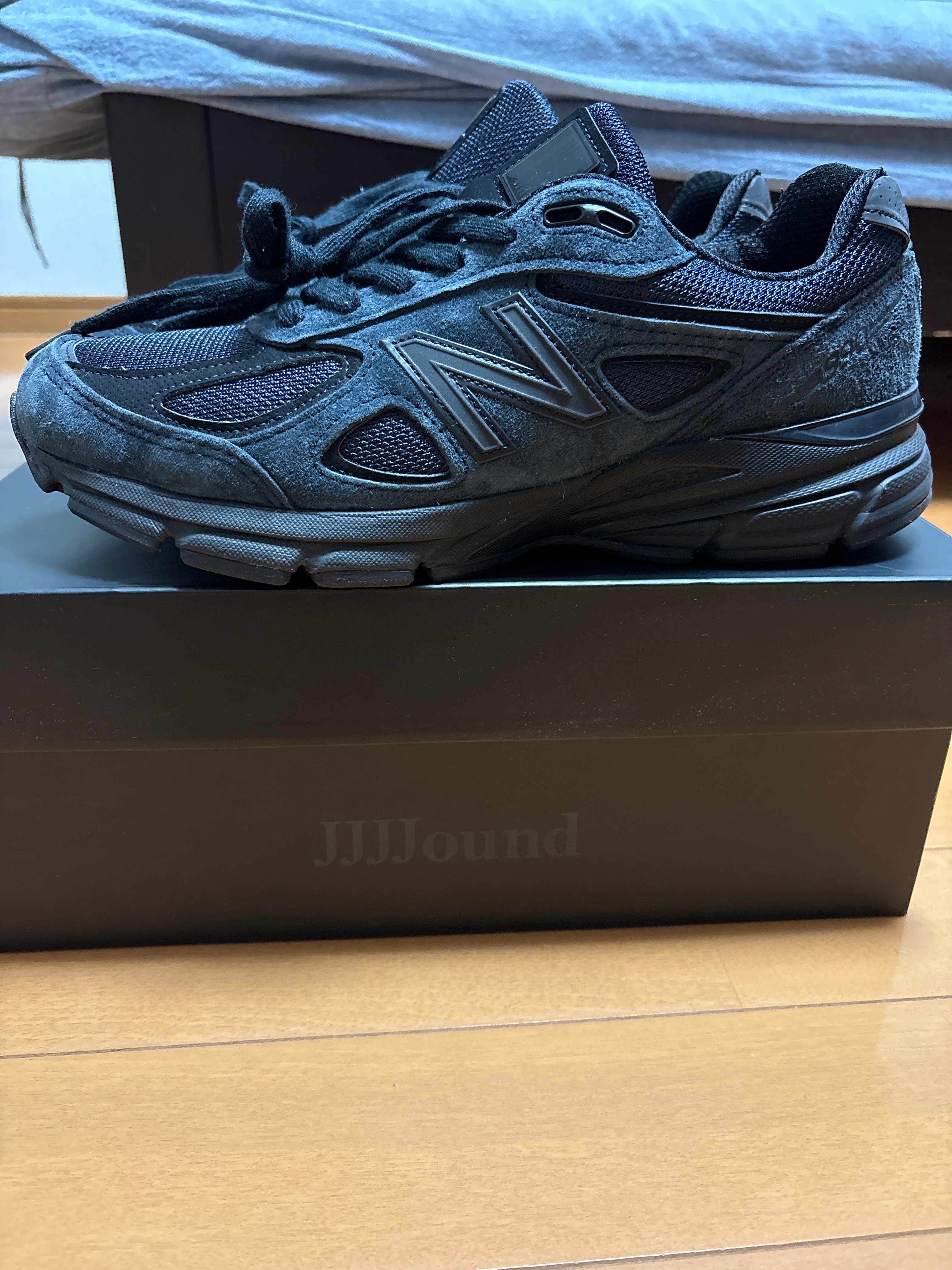 JJJJound × New Balance 990V4 "Navy"