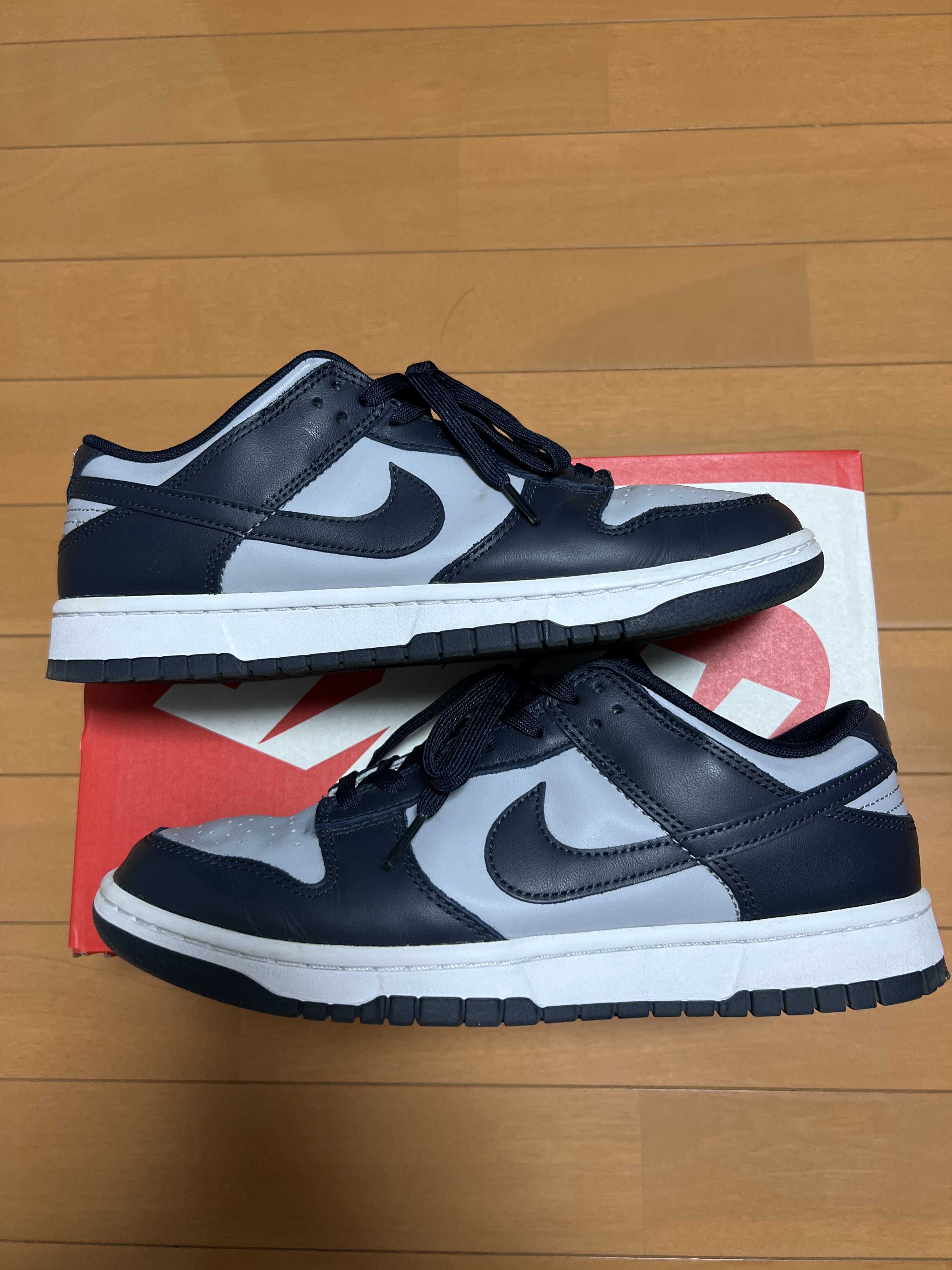 Nike Dunk Low "Championship Grey"