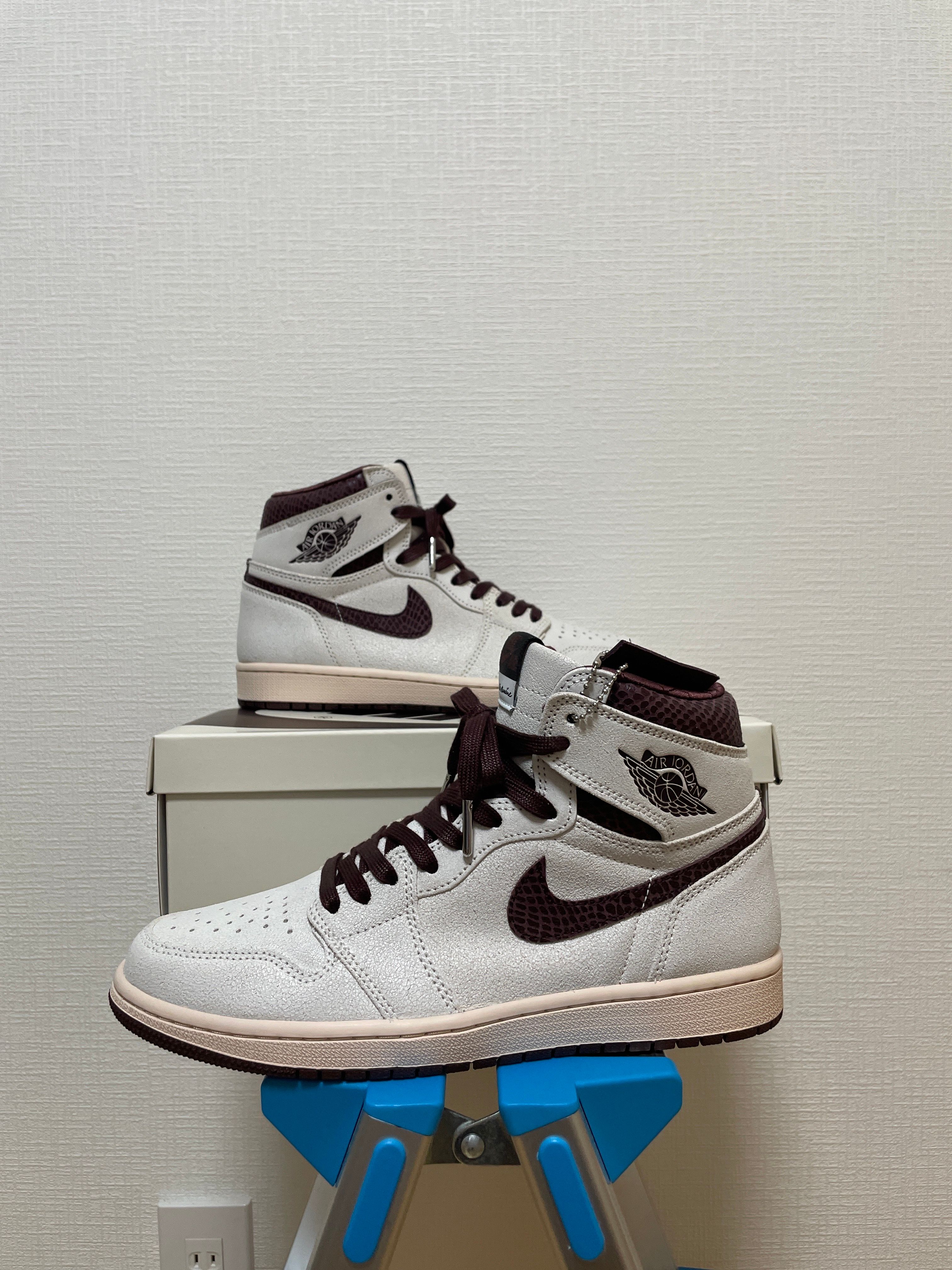 A Ma Maniere × Nike Air Jordan 1 Retro High OG "Sail and Burgundy"
