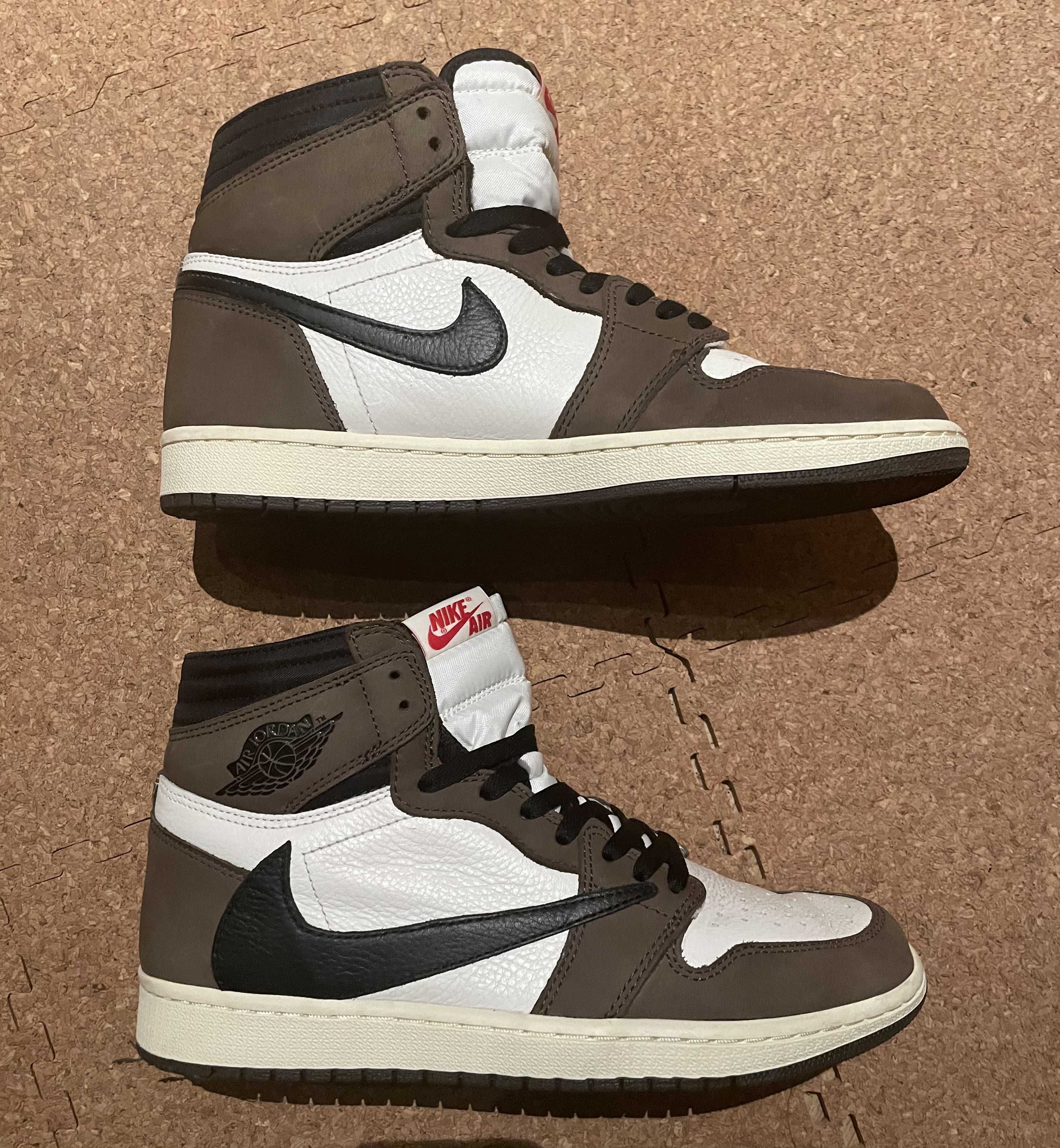 Travis Scott × Nike Air Jordan 1 Retro High OG TS SP "Sail/Dark Mocha"