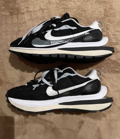 sacai × Nike Vapor Waffle "Black and White"