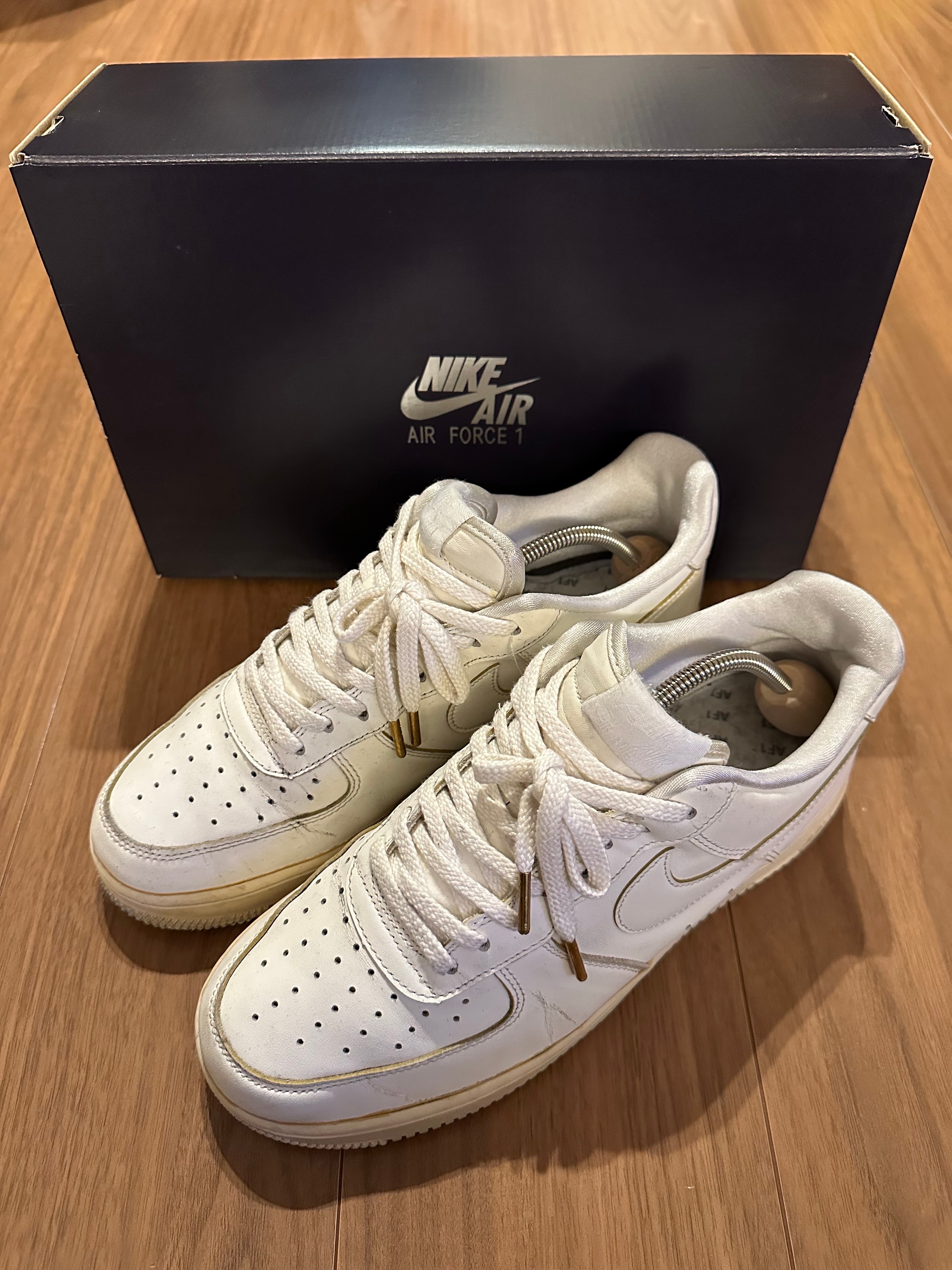 Nike Air Force 1 Low '07 LV8 "Made You Look"