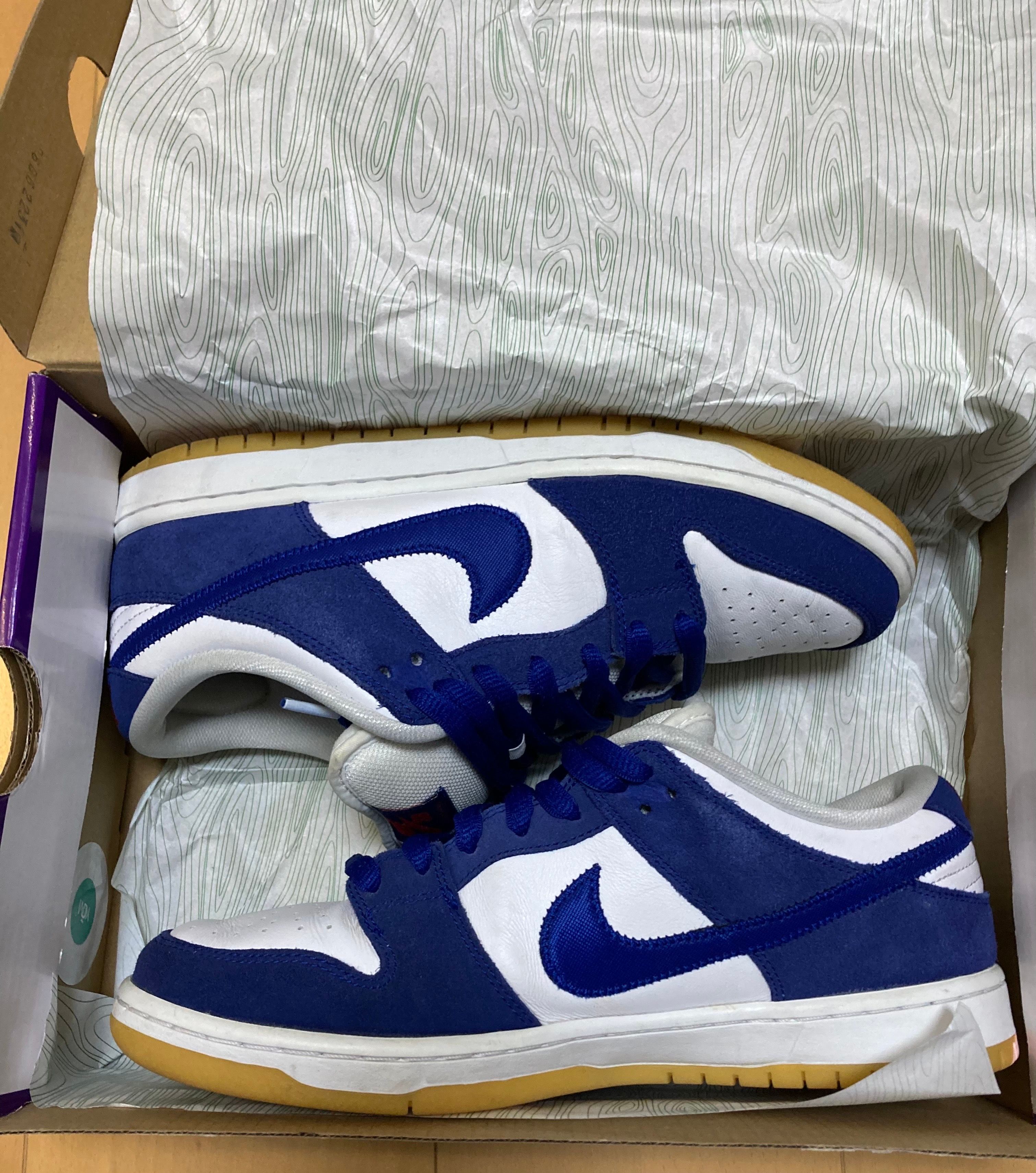 Nike SB Dunk Low "Los Angeles Dodgers/Deep Royal Blue"