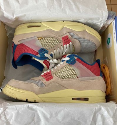 UNION × Nike Air Jordan 4 SP "Guava Ice/Light Fusion Red"